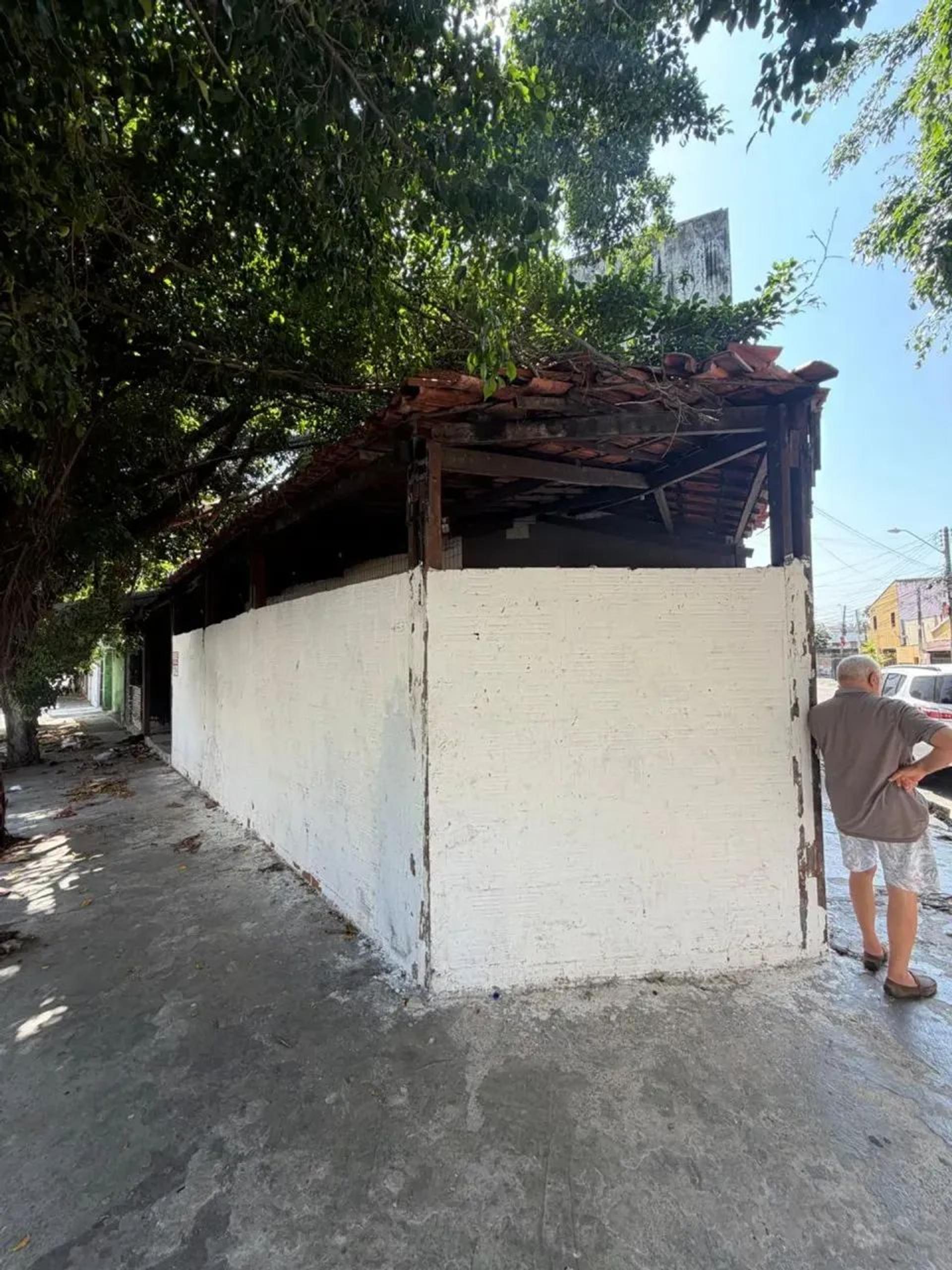 Imóvel Comercial De Esquina à Venda No Bairro de Fátima