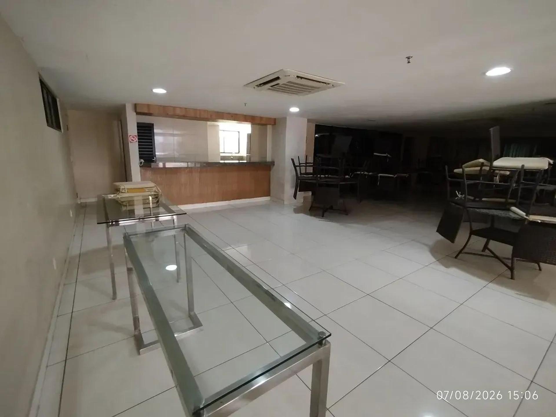 Imóvel para aluguel tem 99 metros quadrados com 3 quartos em Meireles - Fortaleza - CE