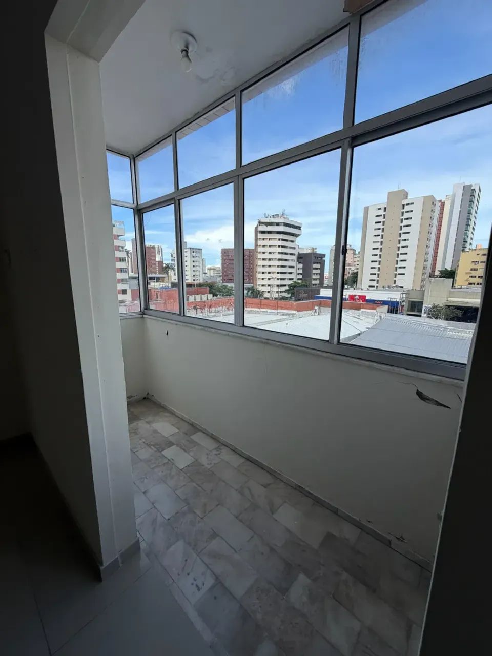 Apartamento amplo para reformar – Excelente oportunidade!