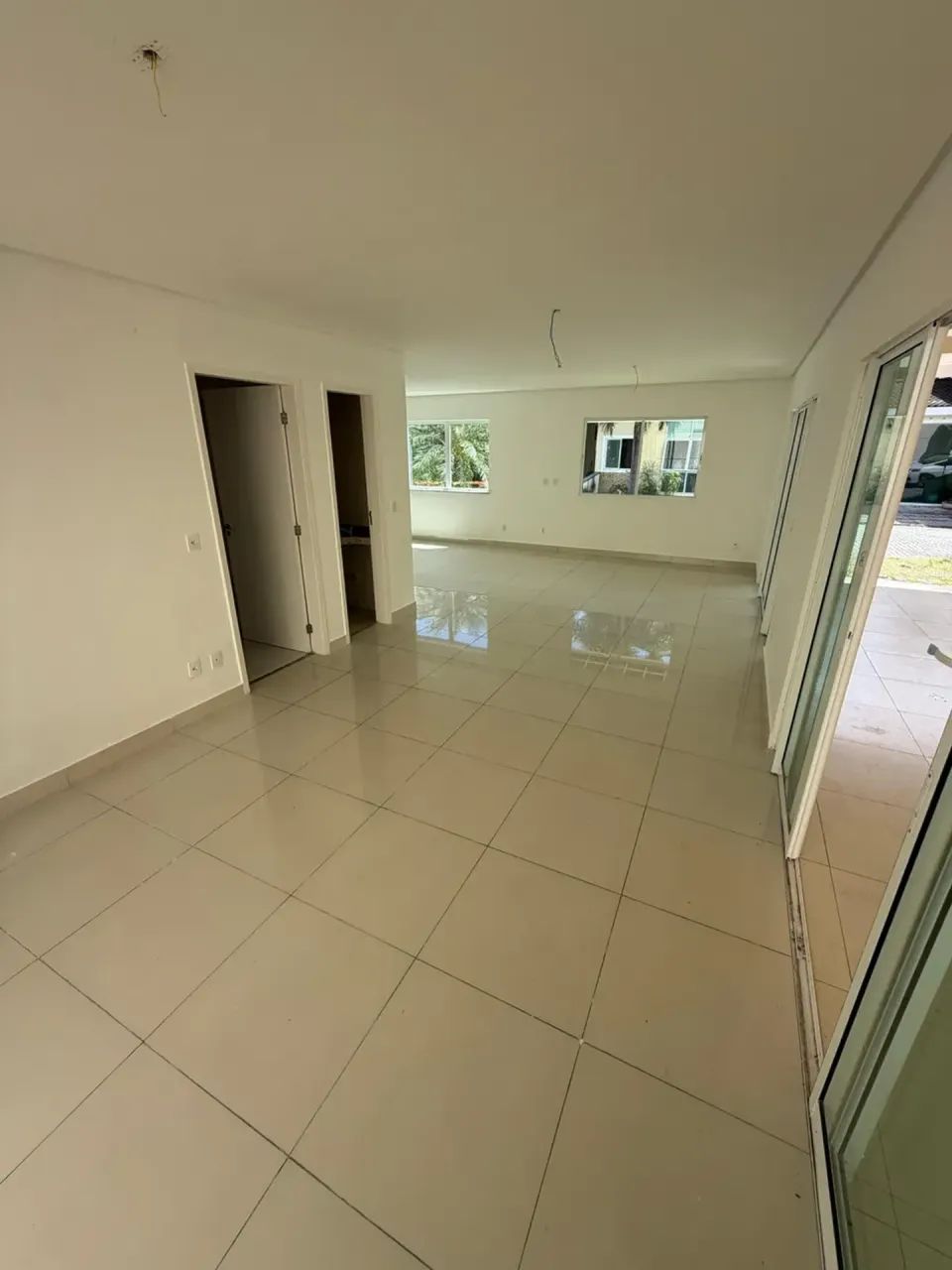 Casa Para Venda Na Lagoa Redonda Próx. à Maestro Lisboa