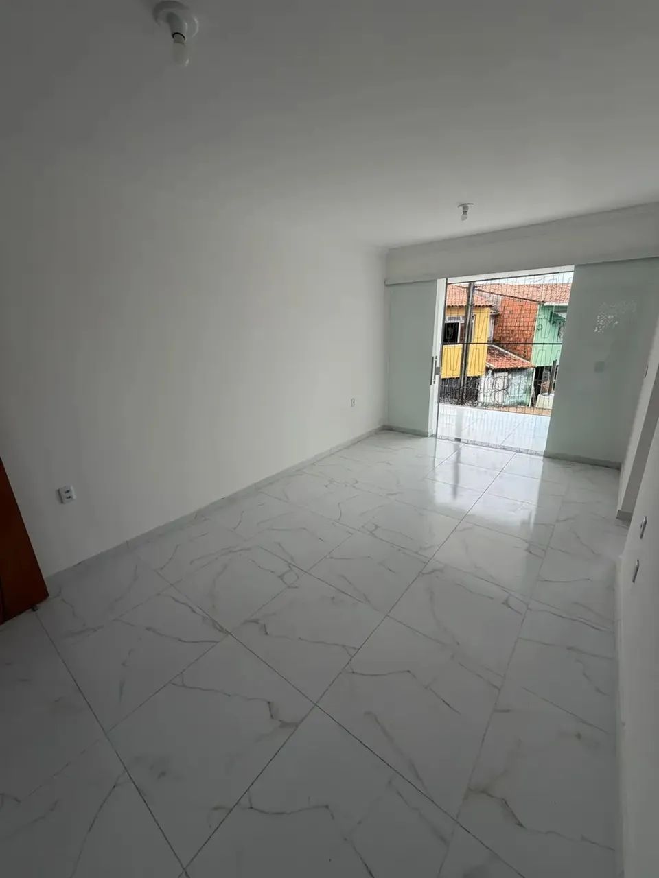 Vende-Se Apartamento Na Parquelândia Próx. à Jovita Feitosa