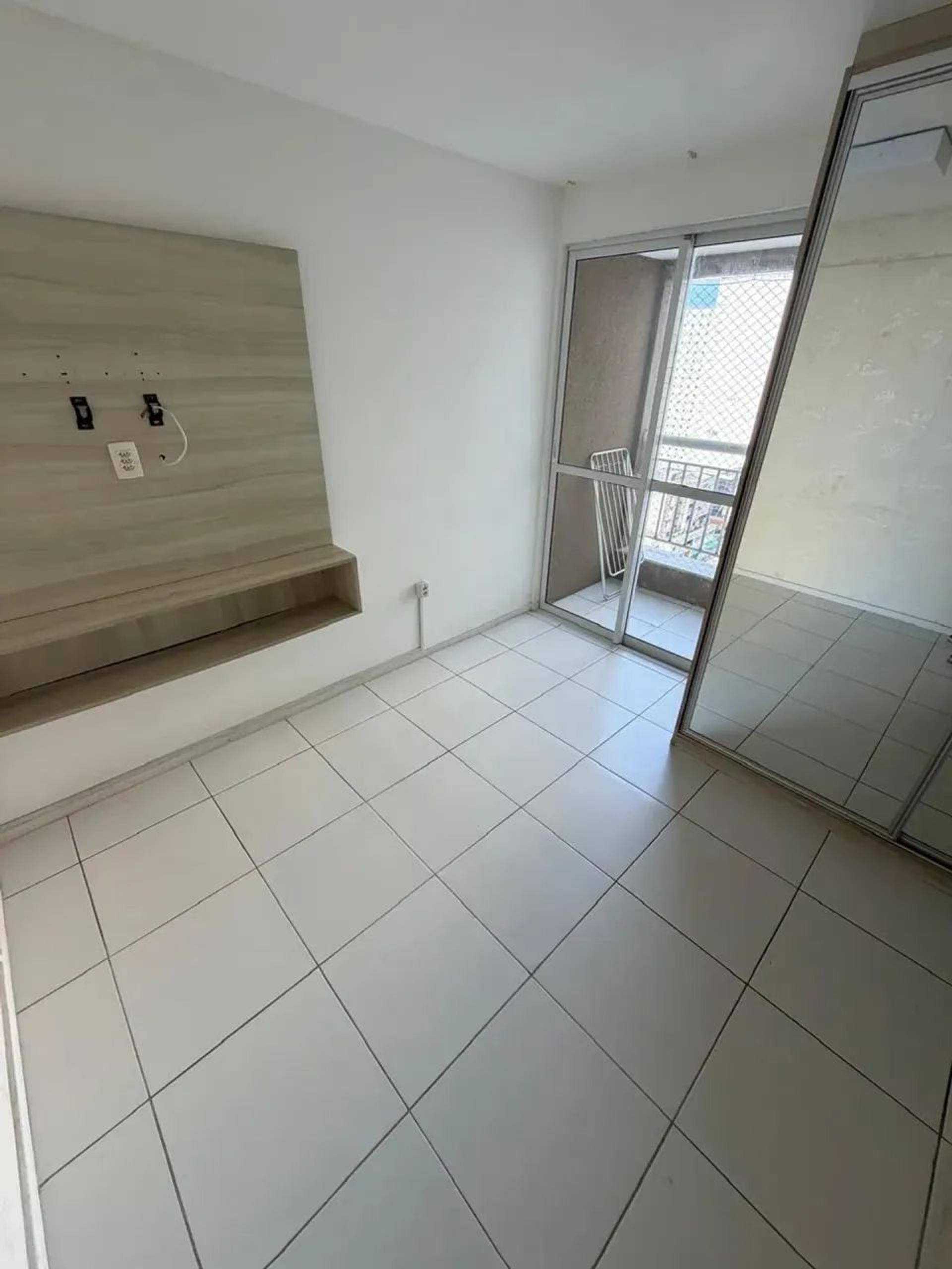 Apartamento Para Alugar Na Aldeota - Próx à Santos Dumont