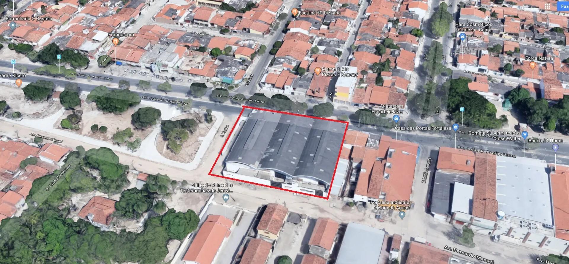 Galpão/Depósito/Armazém na Avenida João de Araújo Lima, 900, Prefeito José Walter em Fortaleza, por R$ 50.000/Mês - Viva