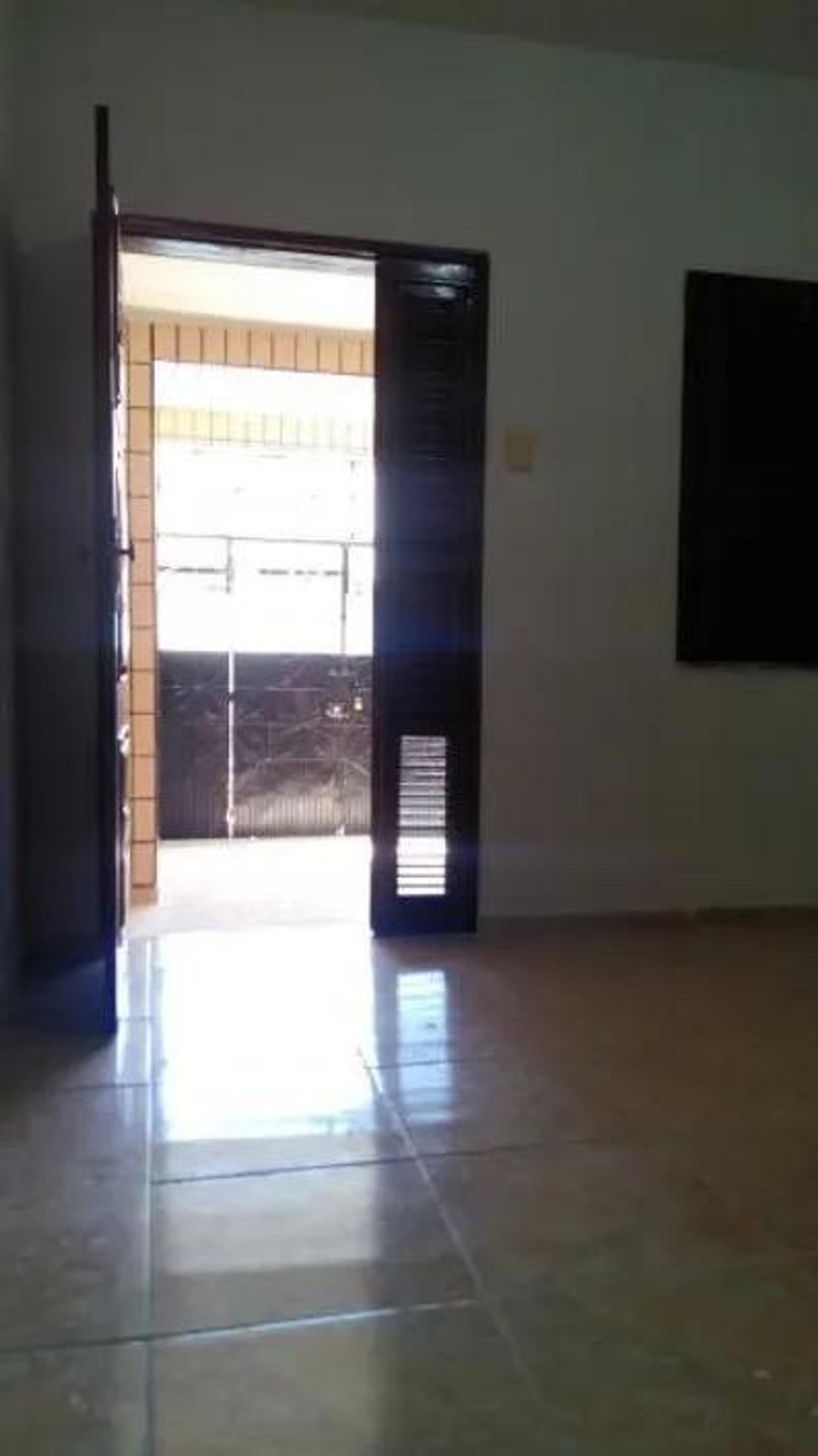Casa Duplex para Venda, em Fortaleza, bairro Joaquim Távora, 3 dormitórios, 2 banheiros, 2 suítes, 1 vaga - foto 4