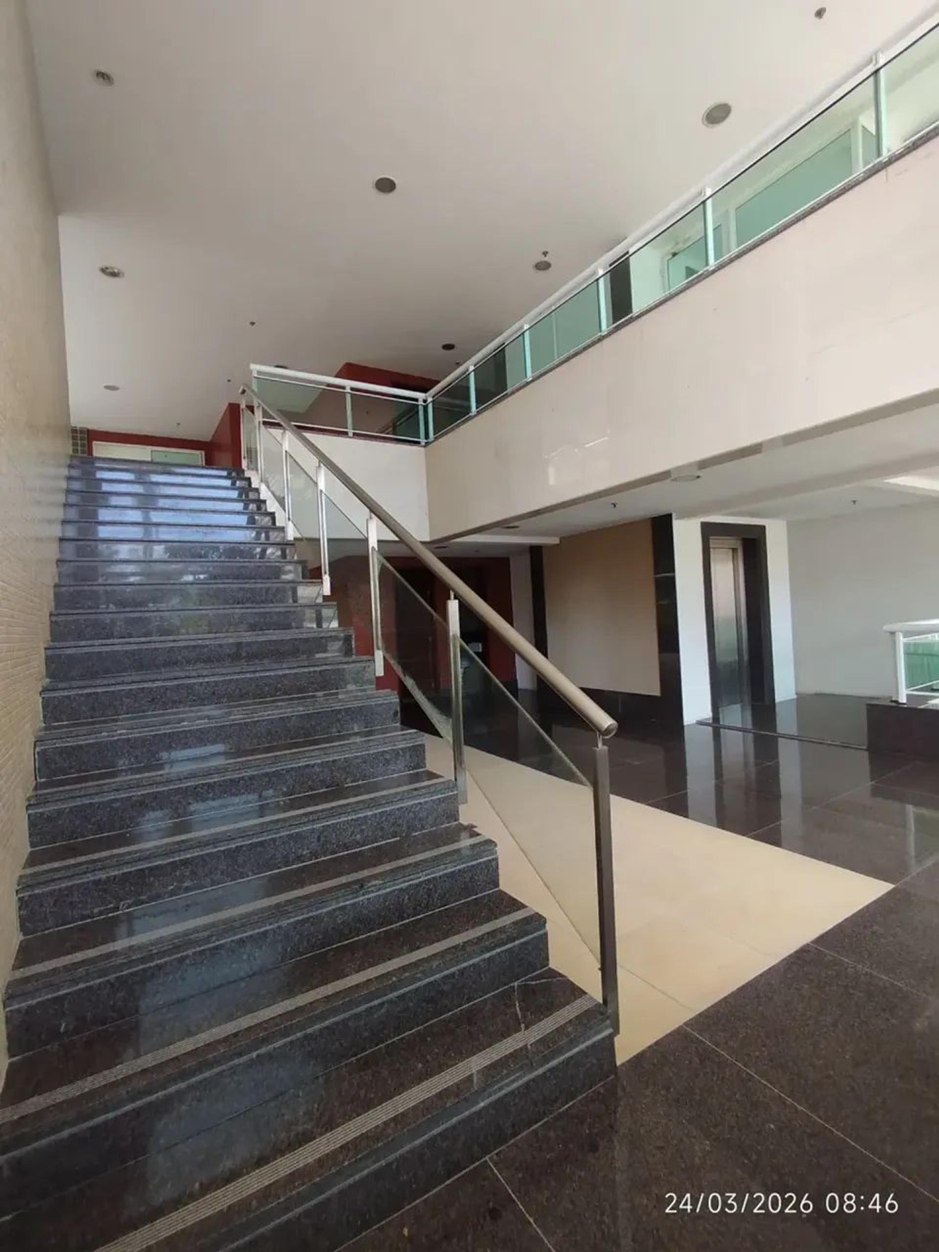 Vende-SE Apartamento DE 03 Suítes NO Bairro Meireles Alto Padrão