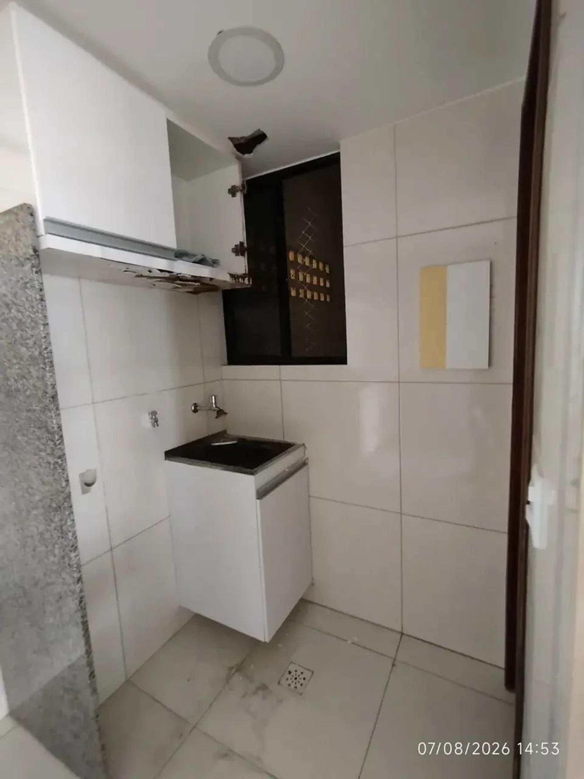 Imóvel para aluguel com 99 metros quadrados com 3 quartos em Meireles - Fortaleza - CE