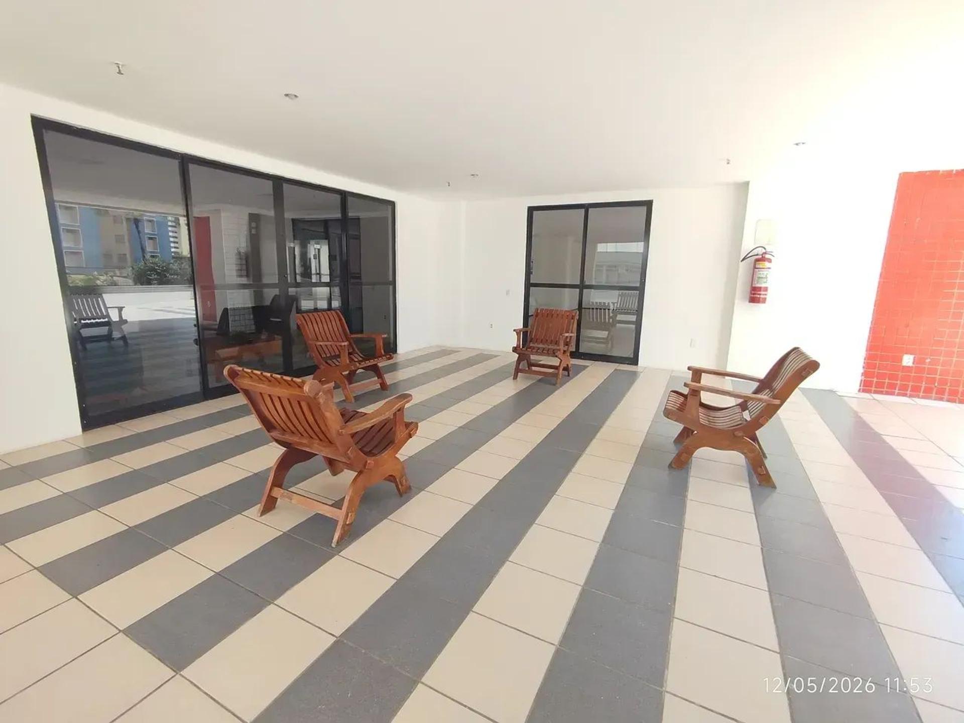 Adquira Agora Este Apartamento Com 03 Suítes