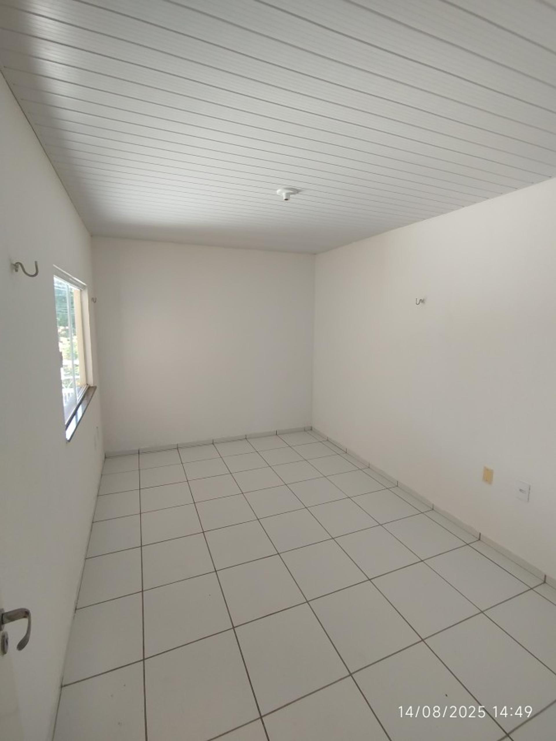 Apartamento para Venda, em Caucaia, bairro Guajiru, 2 dormitórios, 1 banheiro, 1 suíte, 1 vaga - foto 19