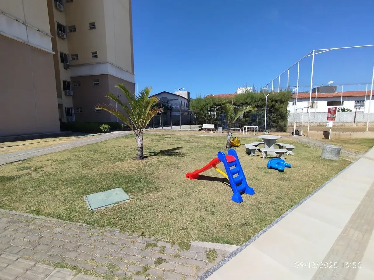 Vende-SE Apartamento Projetado DE 02 Quartos Com Elevador