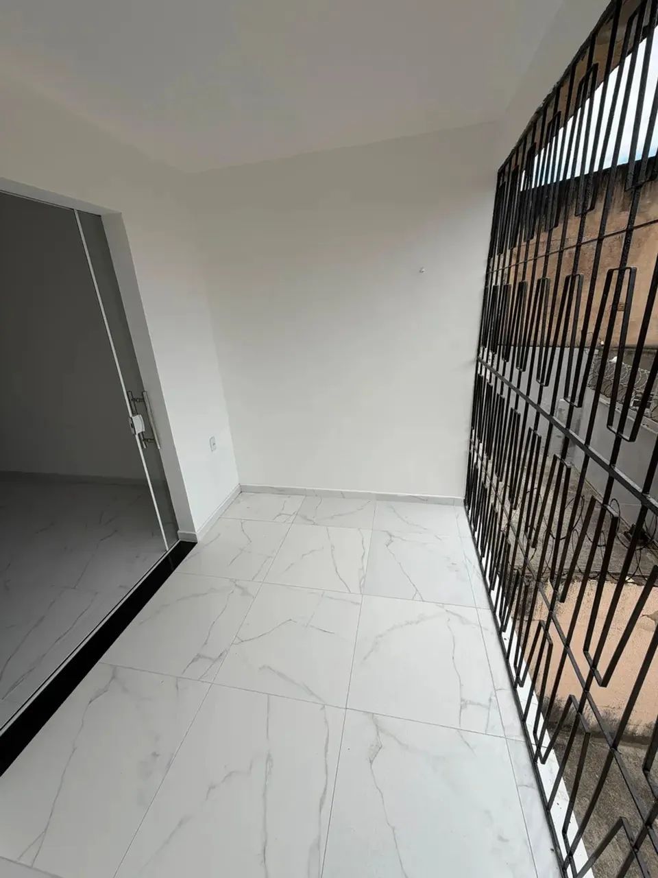 Vende-Se Apartamento Na Parquelândia Próx. à Jovita Feitosa