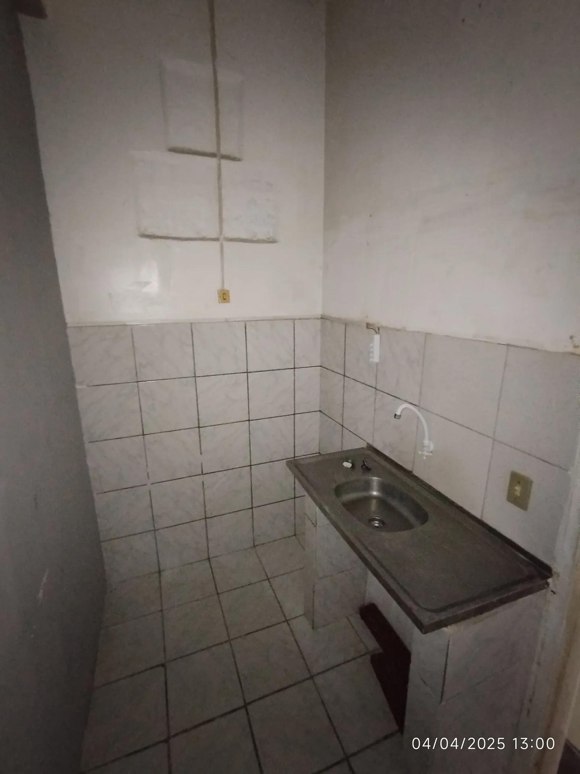 Ponto Comercial na Avenida João Pessoa, Couto Fernandes em Fortaleza, por R$ 2.100/Mês - Viva Real