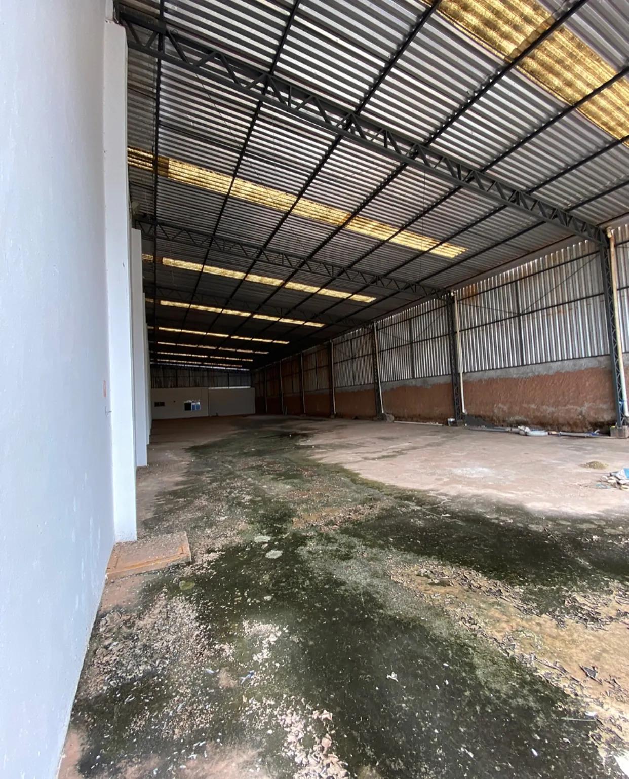 Galpão/Depósito/Armazém na Rodovia Quarto Anel Viário, 1080, Ancuri em Fortaleza, por R$ 12.000/Mês - Viva Real