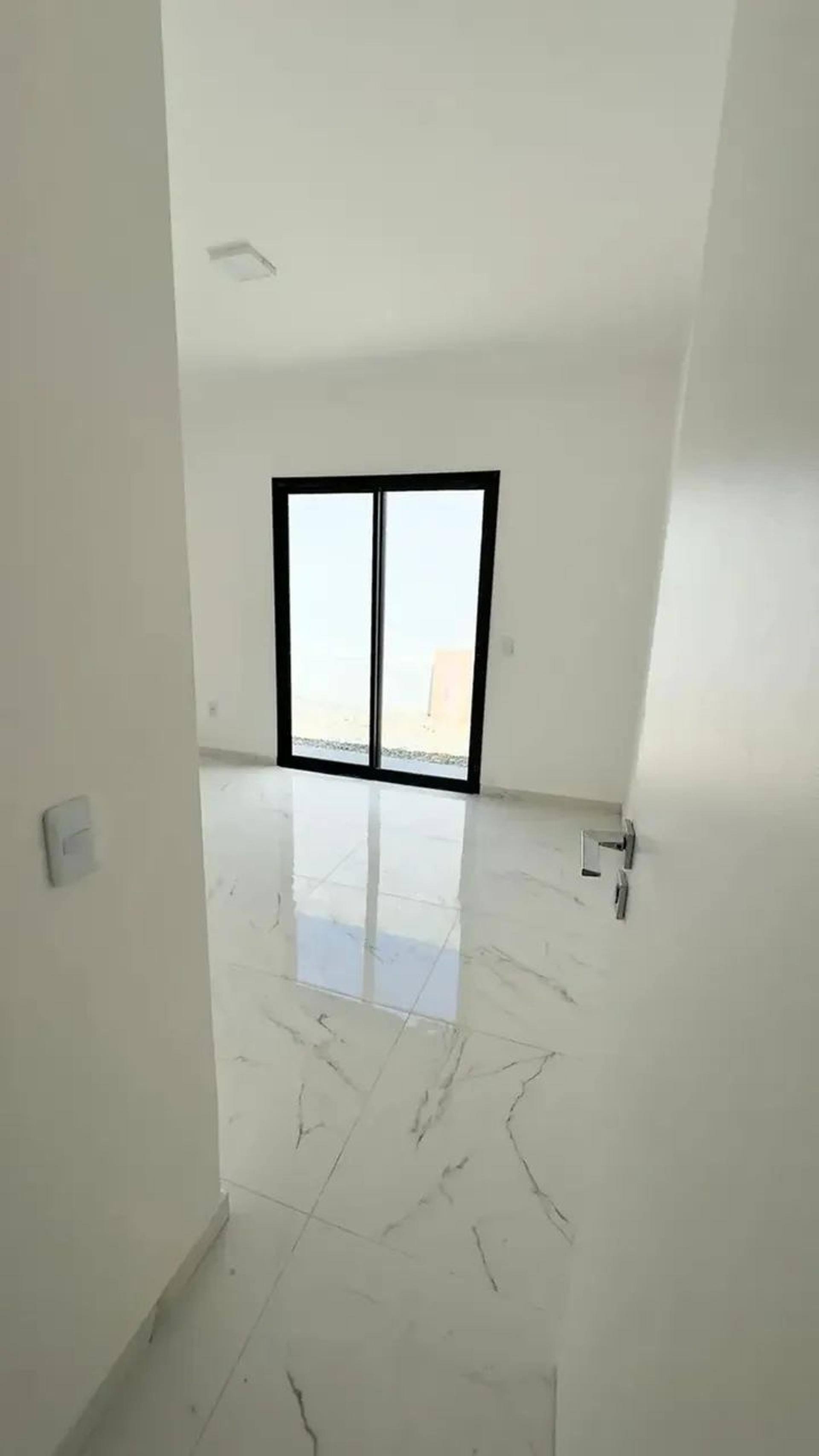 Casa Plana E Solta NA Urucunema NO Eusébio