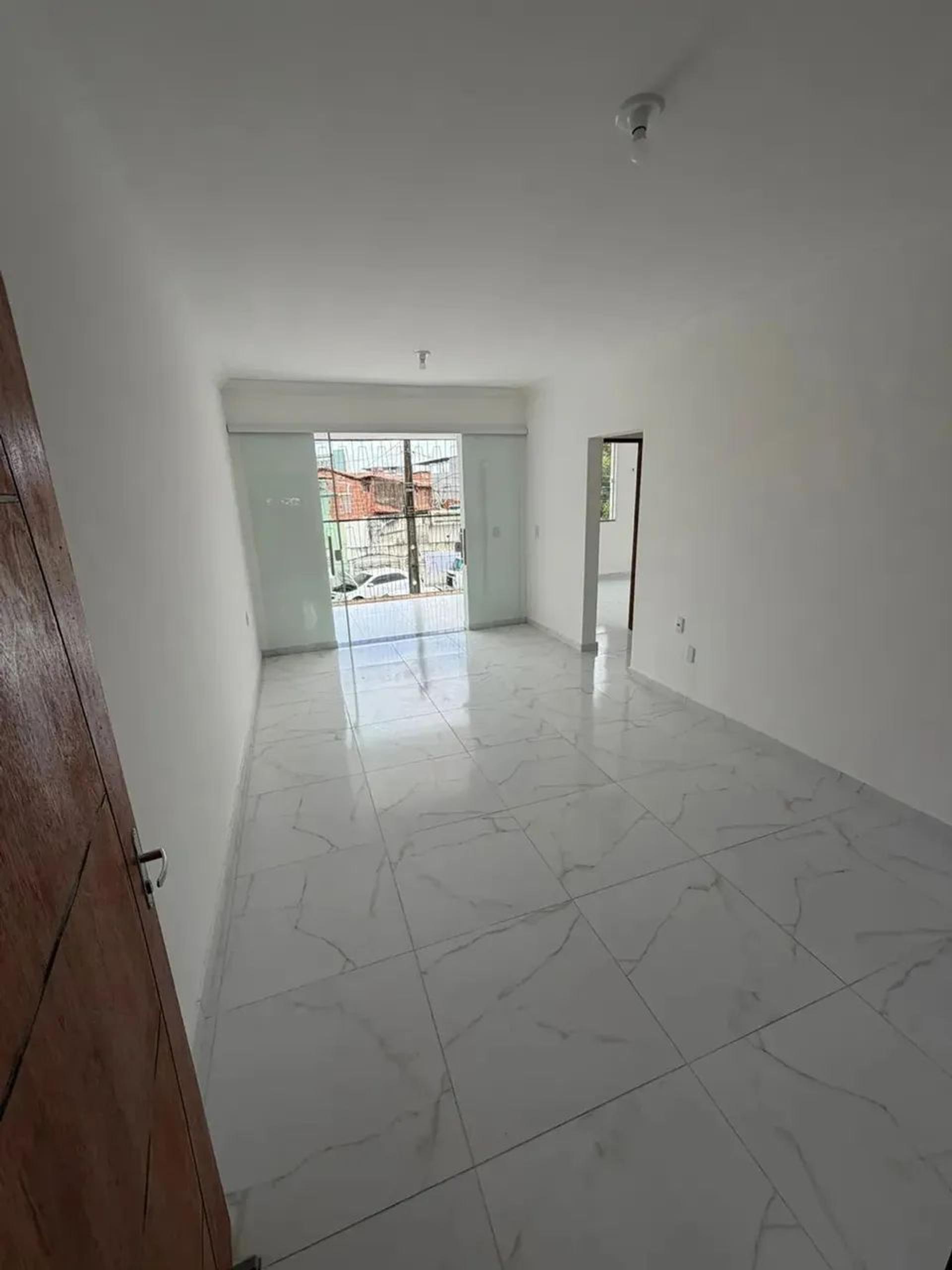 Vende-Se Apartamento Na Parquelândia Próx. à Jovita Feitosa