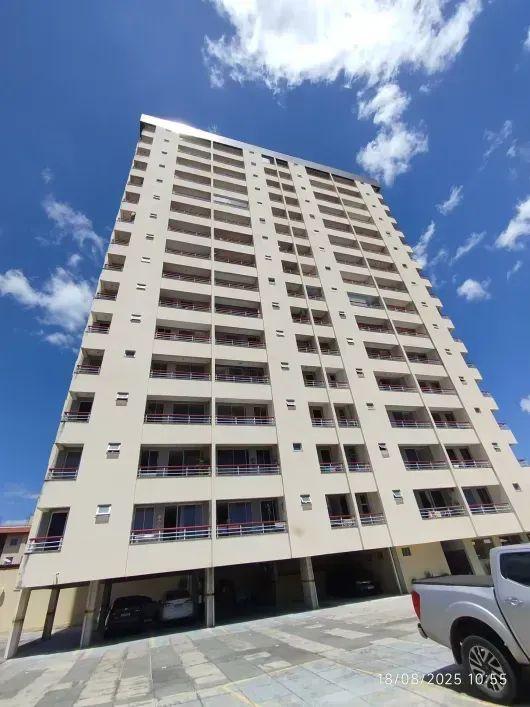 Aluga-SE Apartamento DE 03 Quartos NO PassarÉ Andar Alto
