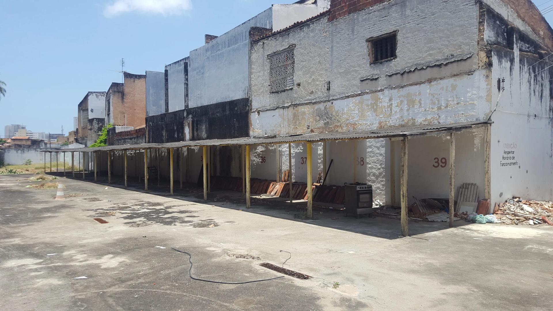 Ponto Comercial na Rua Pero Coelho, 3, Centro em Fortaleza, por R$ 4.000/Mês - Viva Real