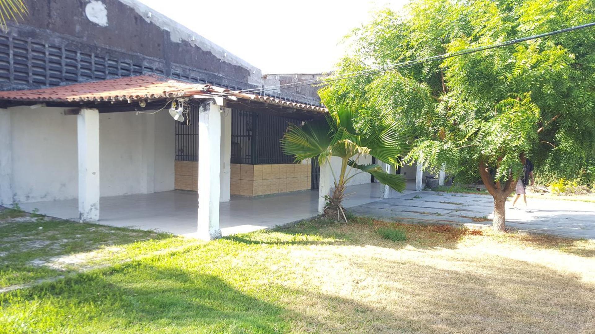 Vende-SE Campo Society Próximo AO Novo Shopping DA AV. Alberto Craveiro