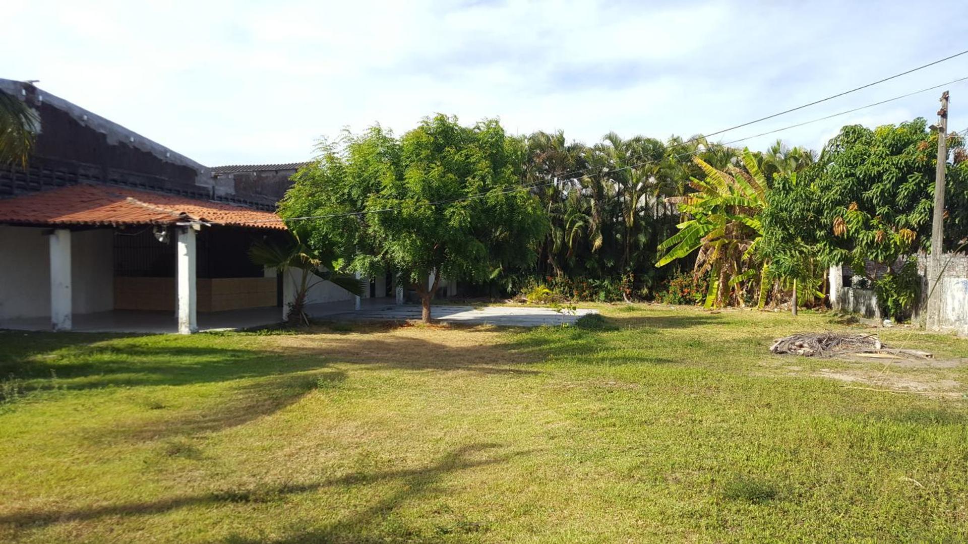 Vende-SE Campo Society Próximo AO Novo Shopping DA AV. Alberto Craveiro