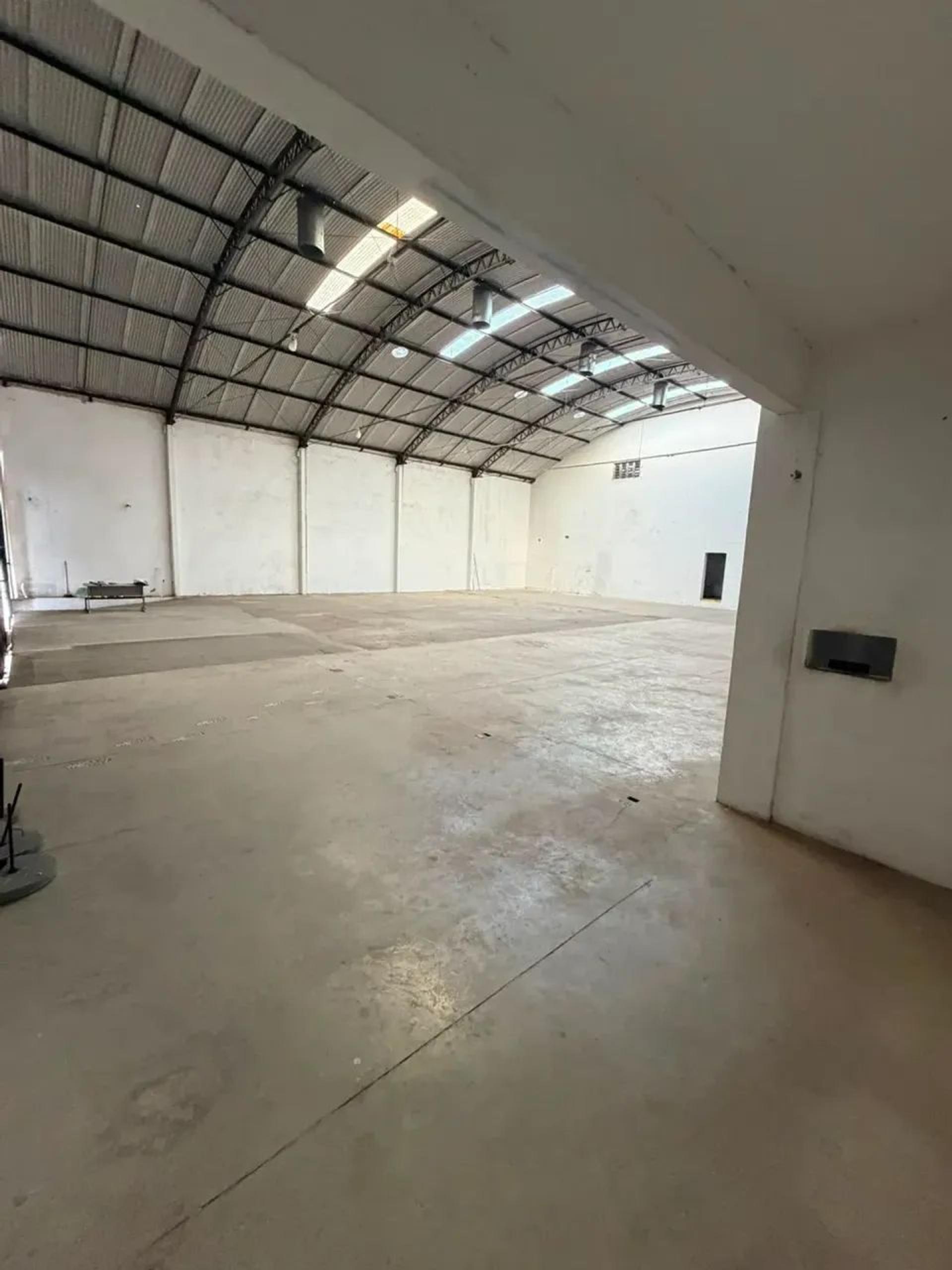Galpão Para Alugar NA BR-116 Localização Estratégica EM Fortaleza