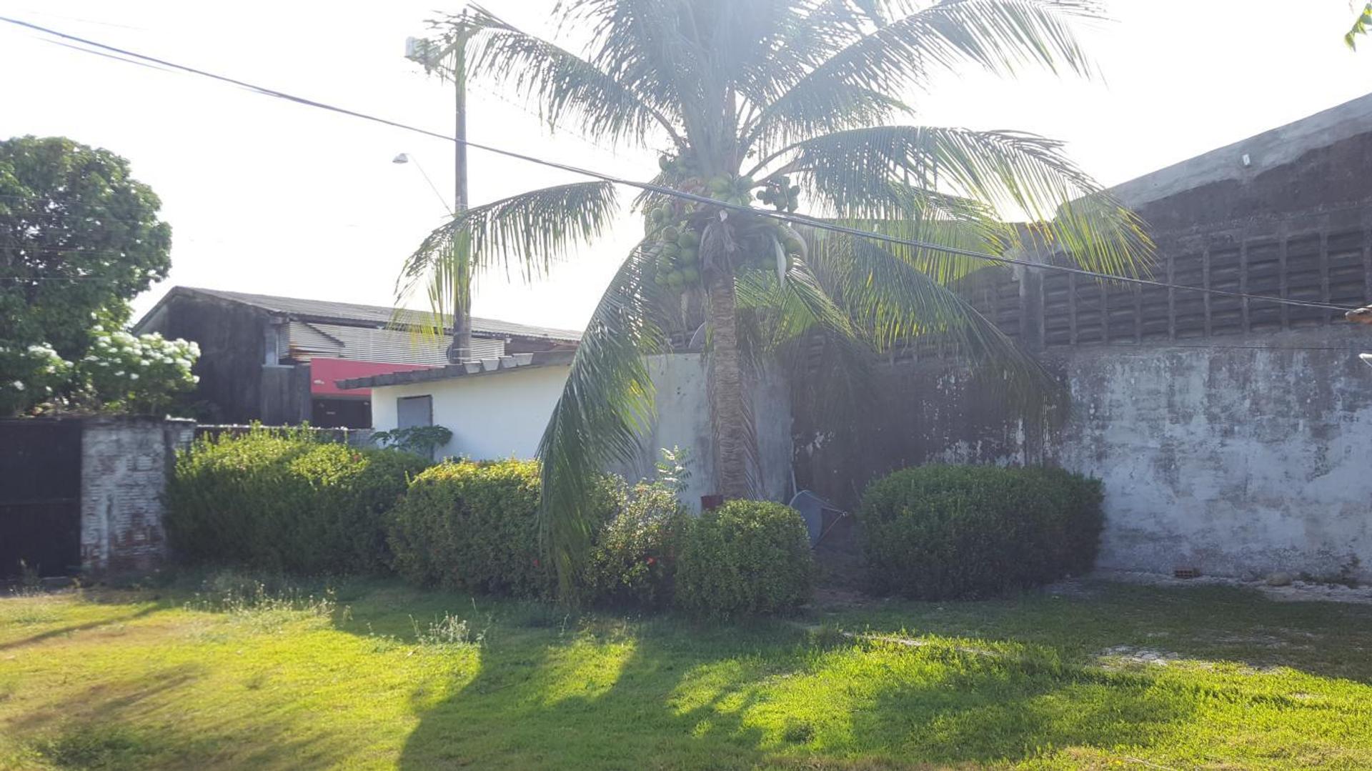 Vende-SE Campo Society Próximo AO Novo Shopping DA AV. Alberto Craveiro
