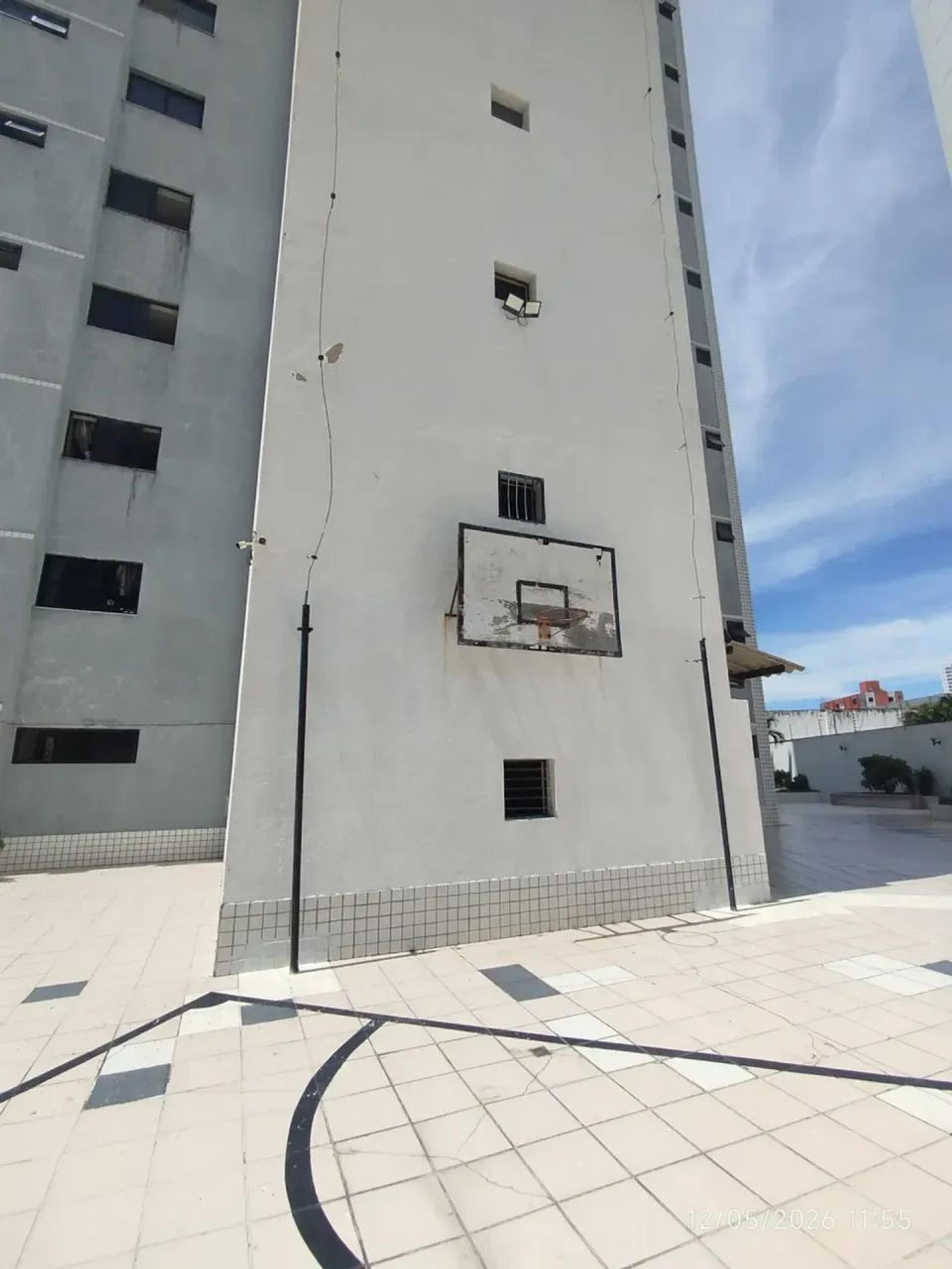 Adquira Agora Este Apartamento Com 03 Suítes