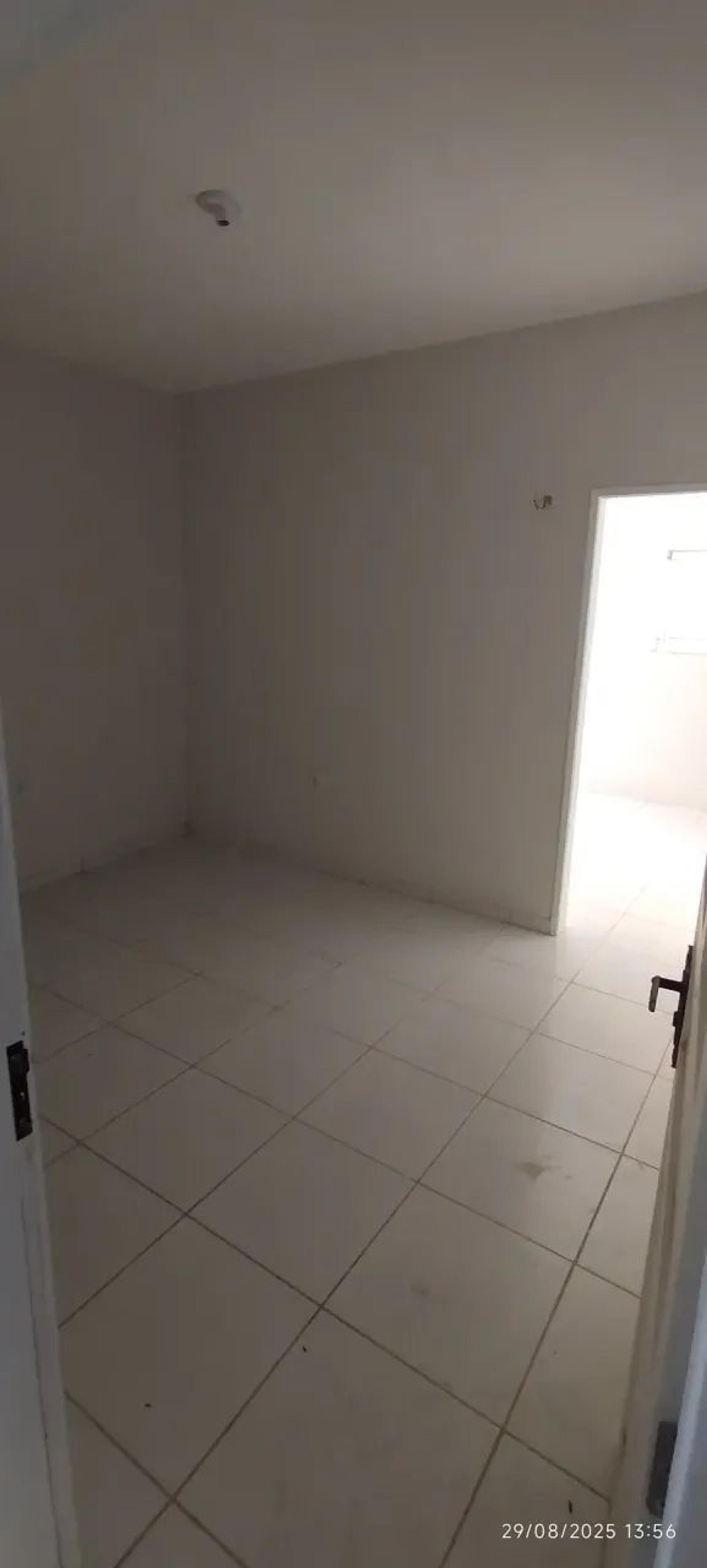 Aluga-SE Apartamento NO Joaquim Távora NA Rua Gonçalves Ledo