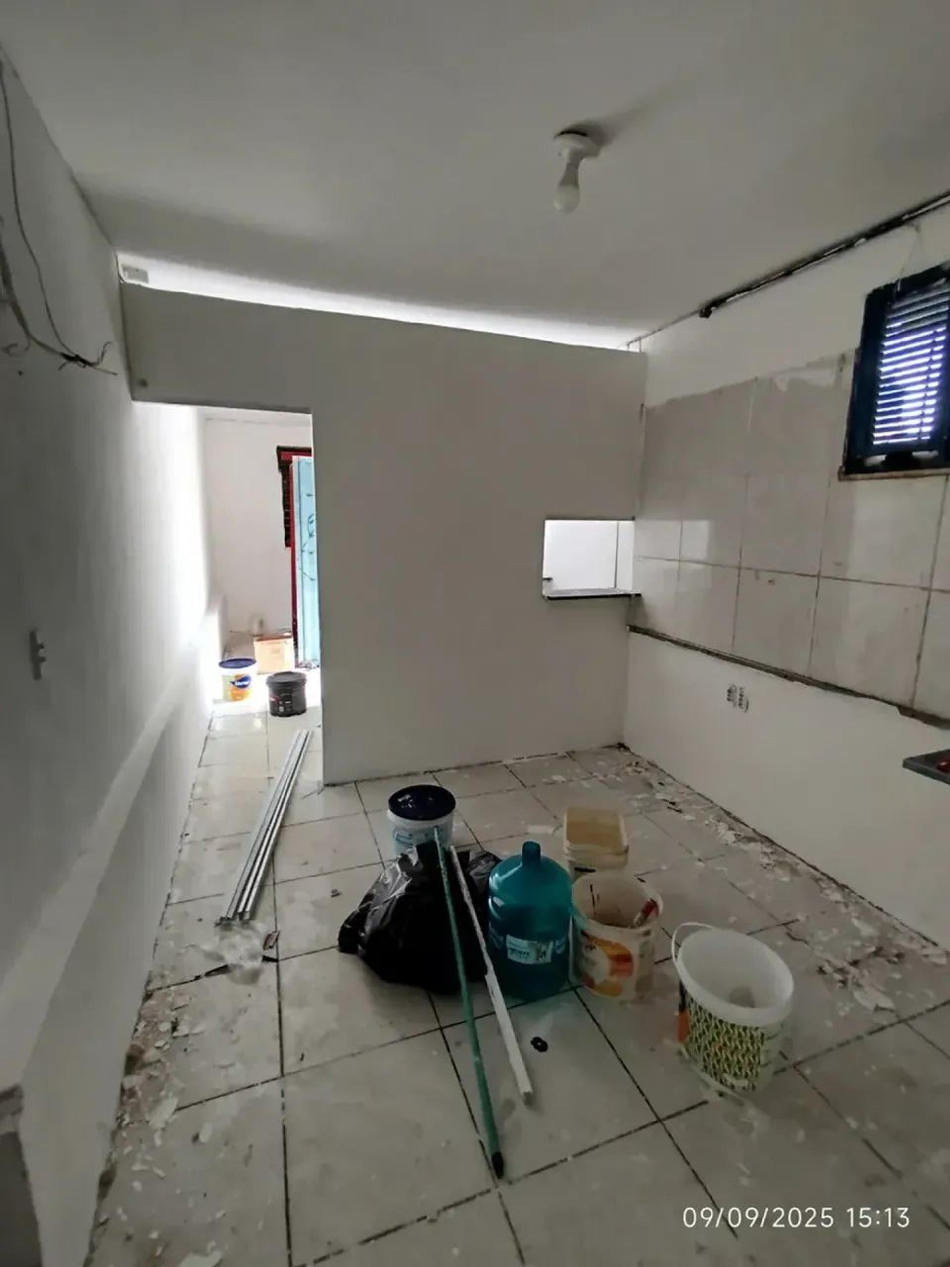 Aluga-SE Ponto Comercial DE Esquina NA Rua Pereira Filgueiras