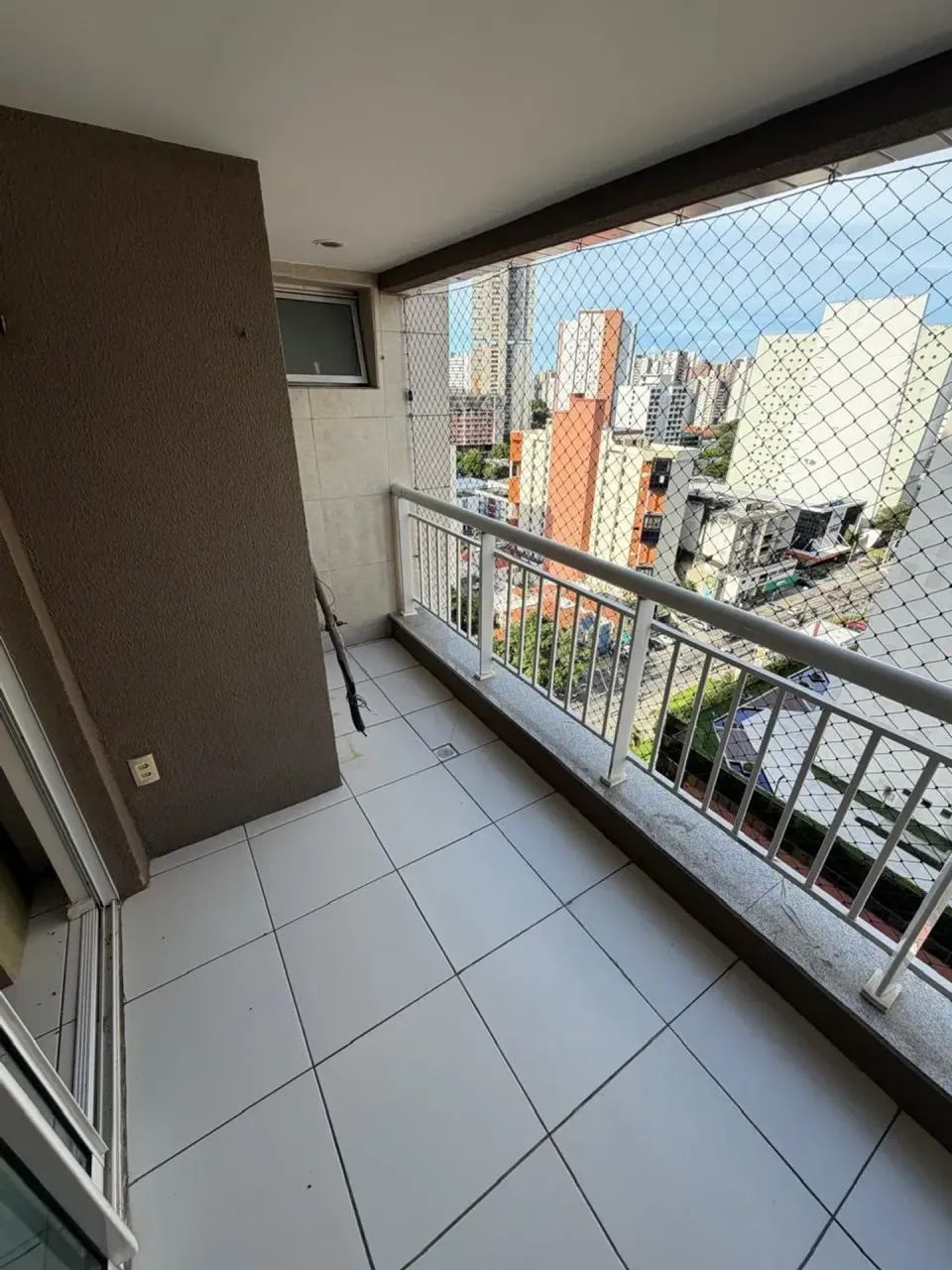 Apartamento Para Alugar Na Aldeota - Próx à Santos Dumont