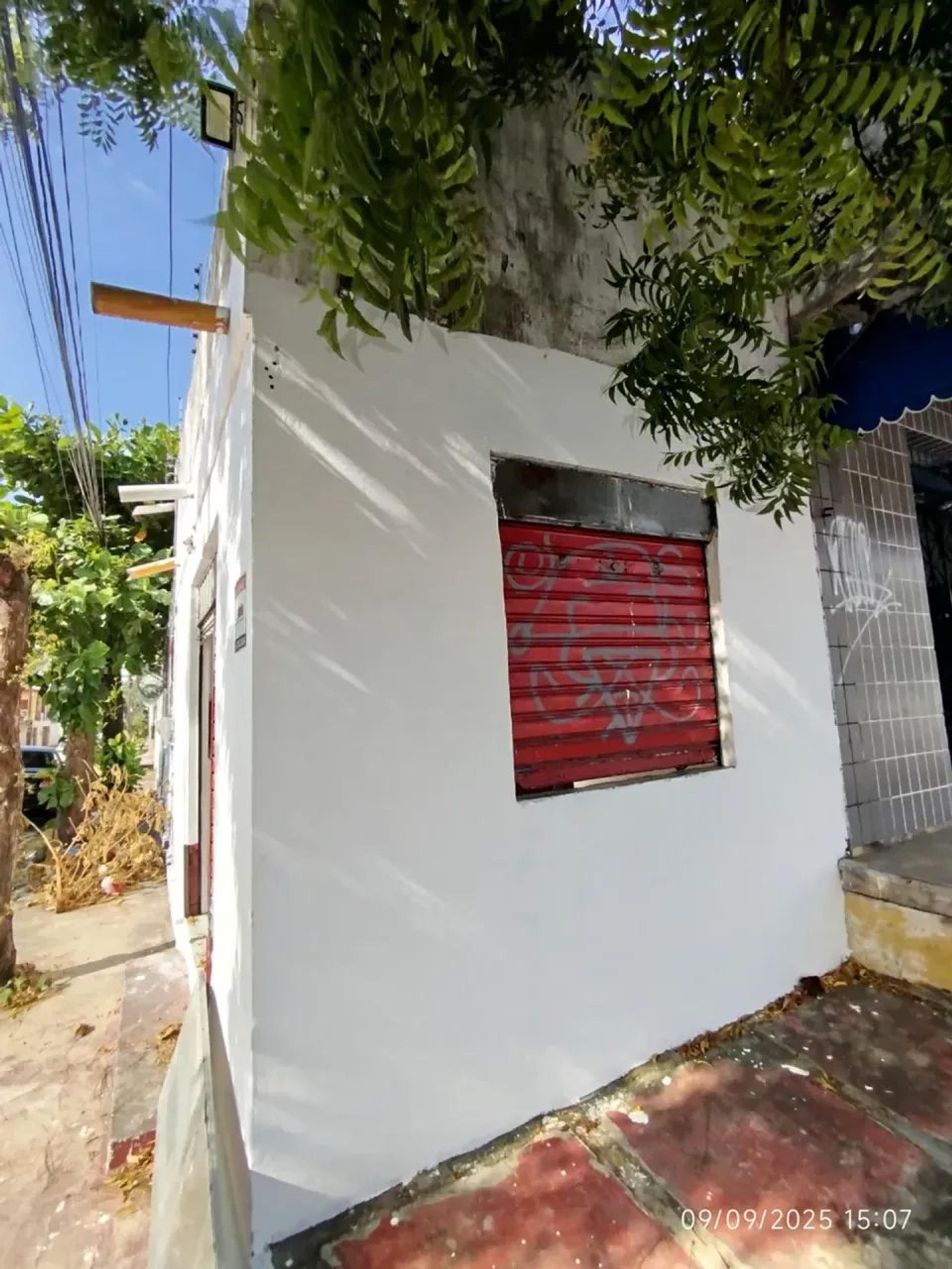 Aluga-SE Ponto Comercial DE Esquina NA Rua Pereira Filgueiras