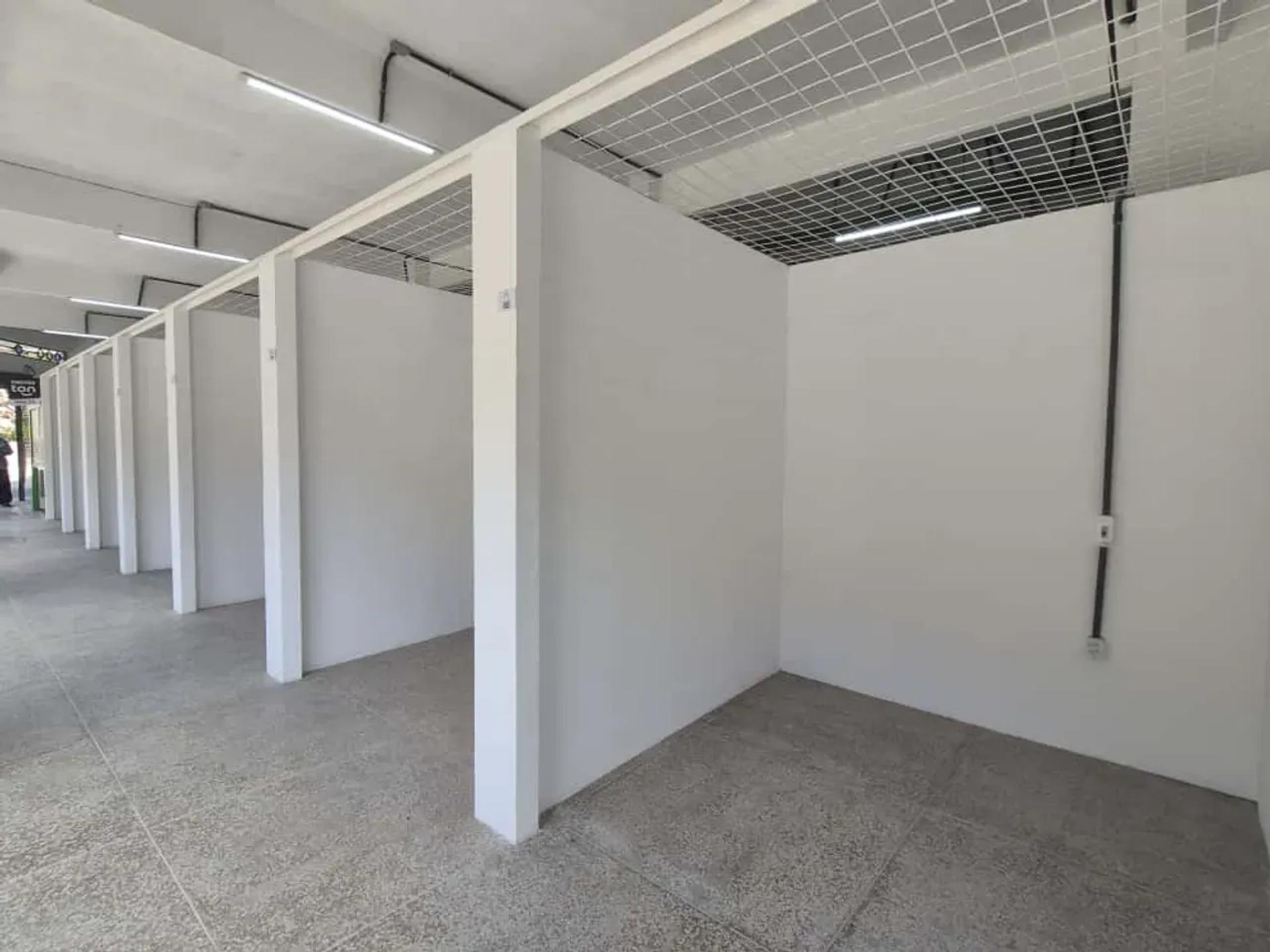 Ponto Comercial na Avenida Tristão Gonçalves, 281, Centro em Fortaleza, por R$ 1.200/Mês - Viva Real
