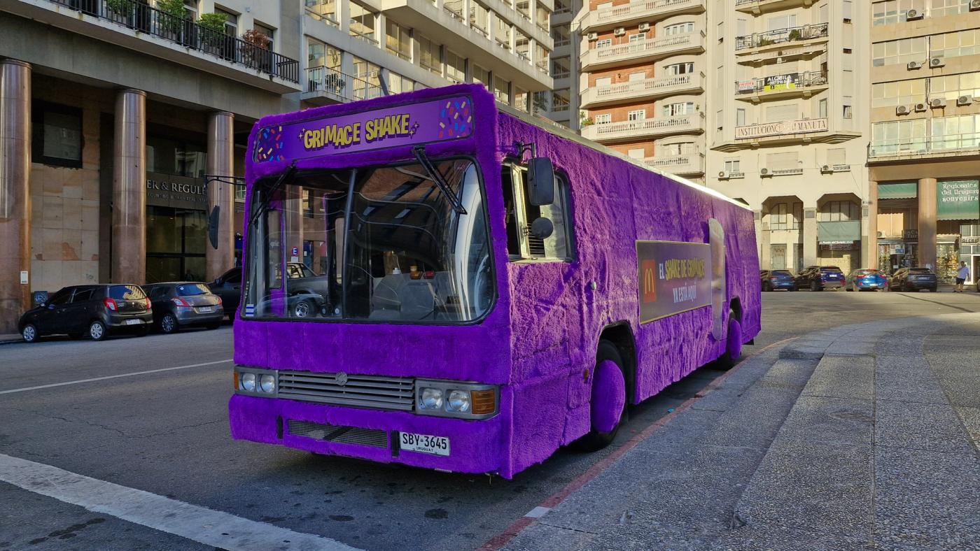 Grimace Bus