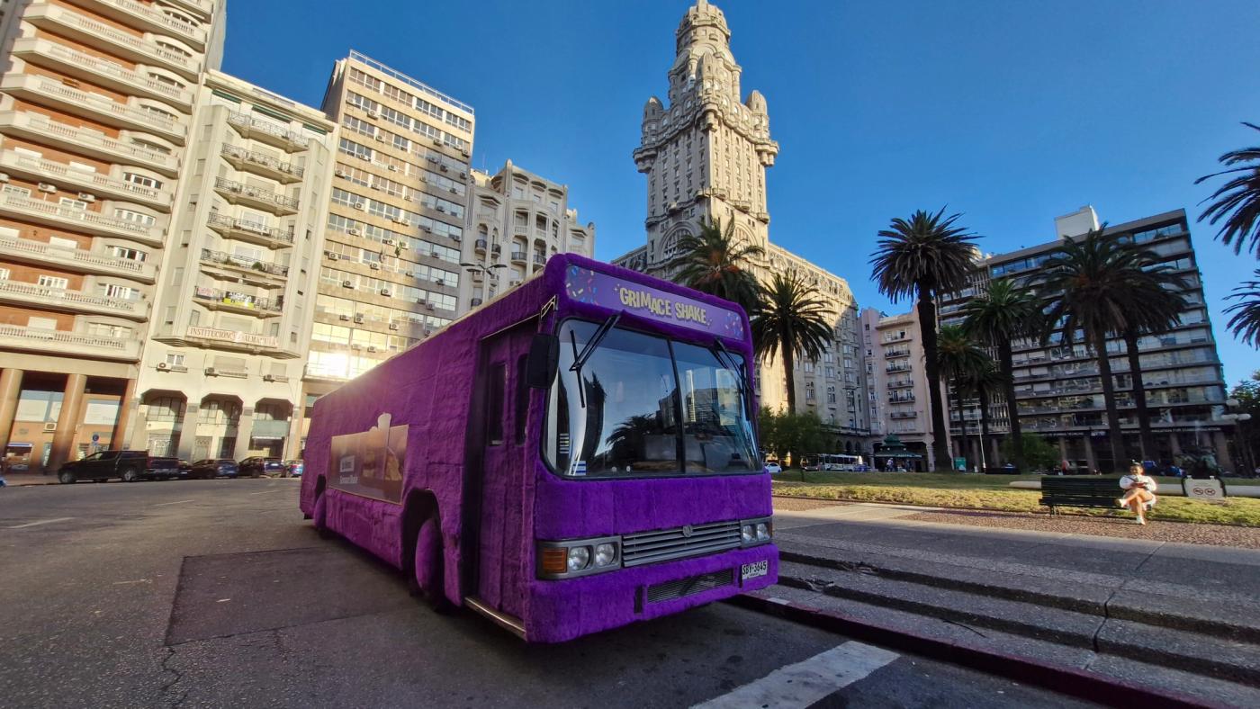 Grimace Bus