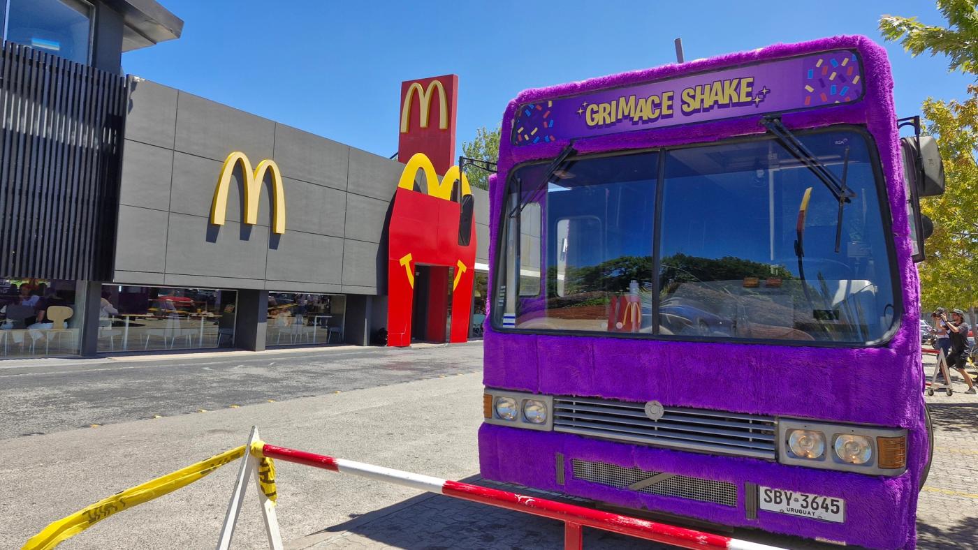 Grimace Bus