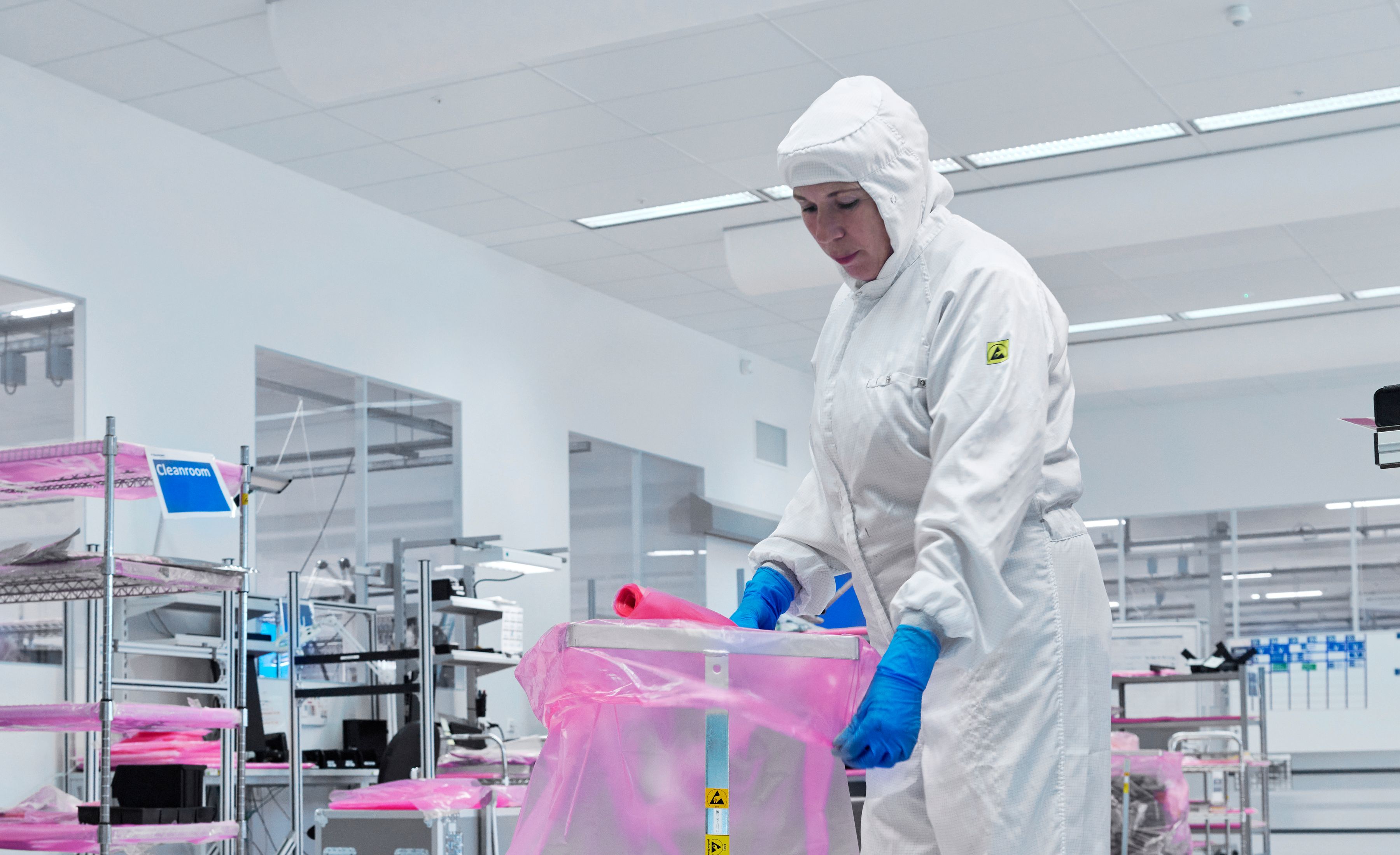 Marjolein bij Benchmark aan het werk