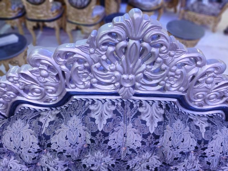 Royal Antique - view 6