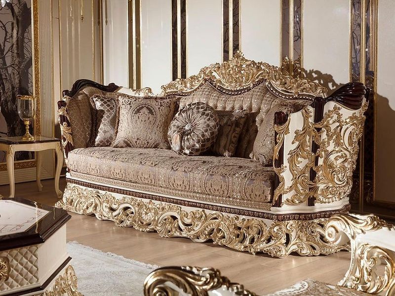 Royal Antique - view 1