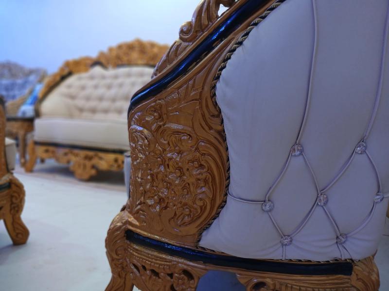 Majestic Antique - view 4