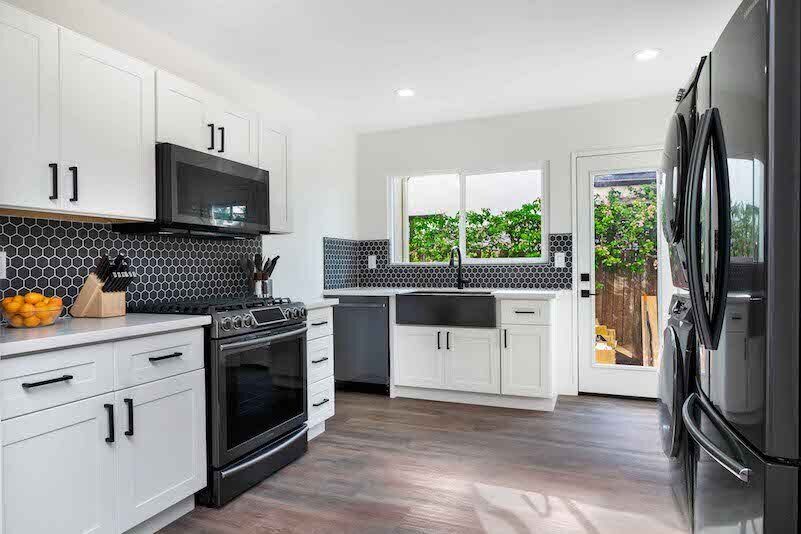 Modern Kitchen Remodel by Bela Development — Project 3 project photo 5