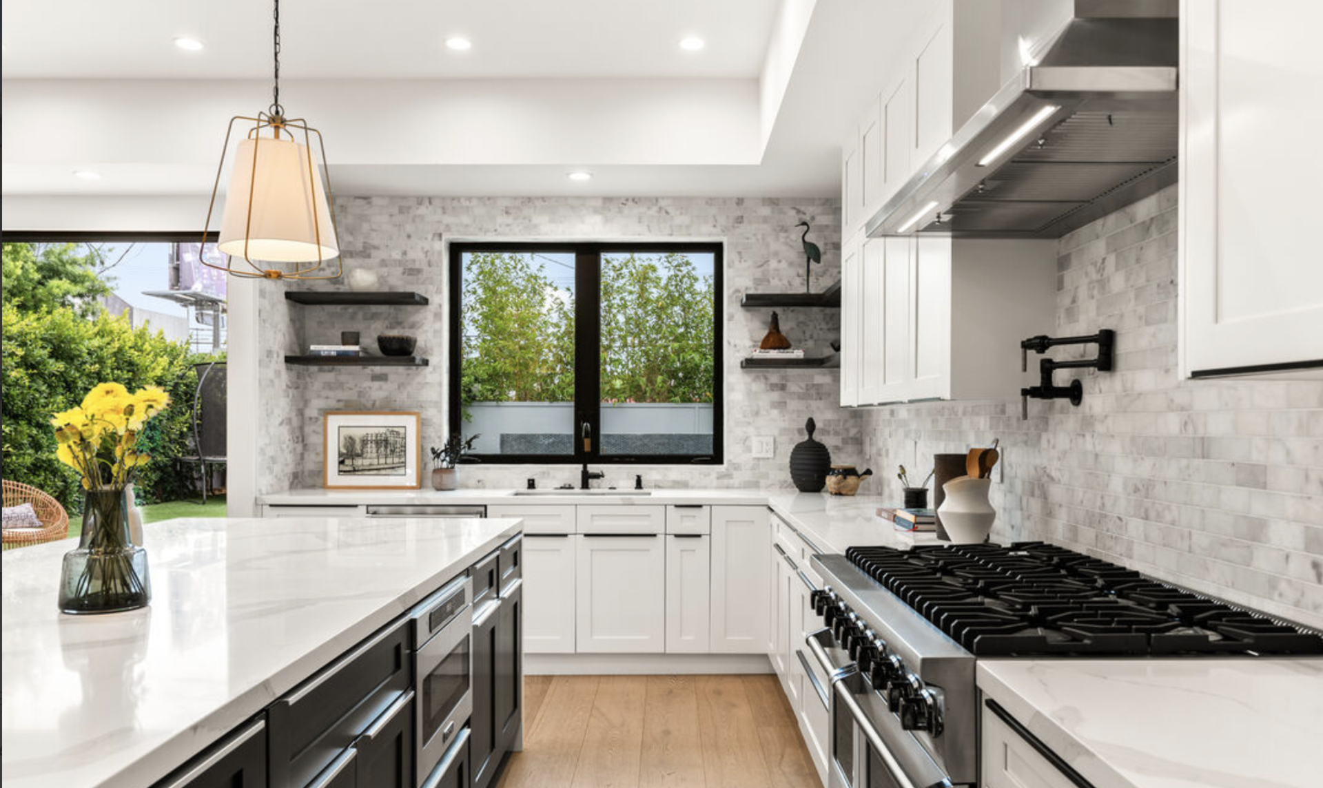 Modern Outdoor Kitchen Remodel in Venice, CA by Bela Development project photo 4