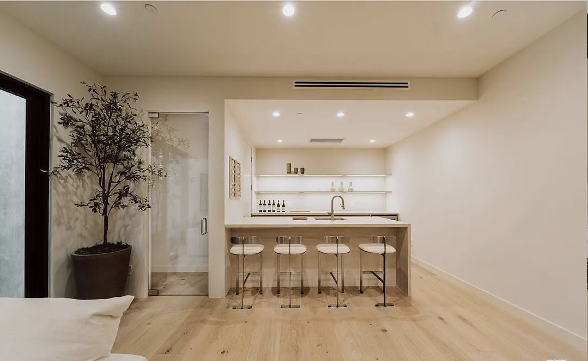 Kitchen Remodel in Venice, CA by Bela Development — Project 2 project photo 3
