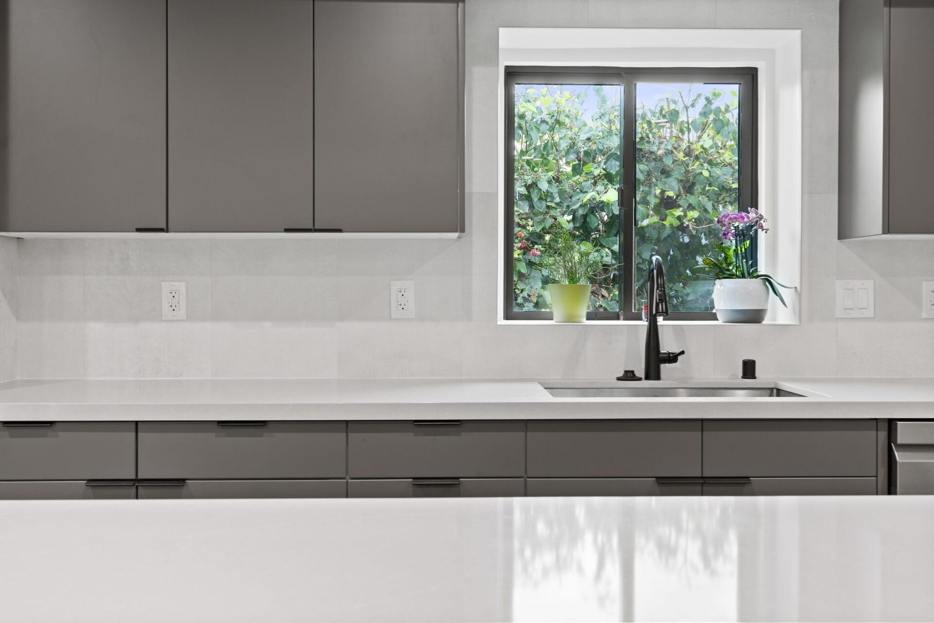 Modern Kitchen Remodel by Bela Development — Project 2 project photo 4