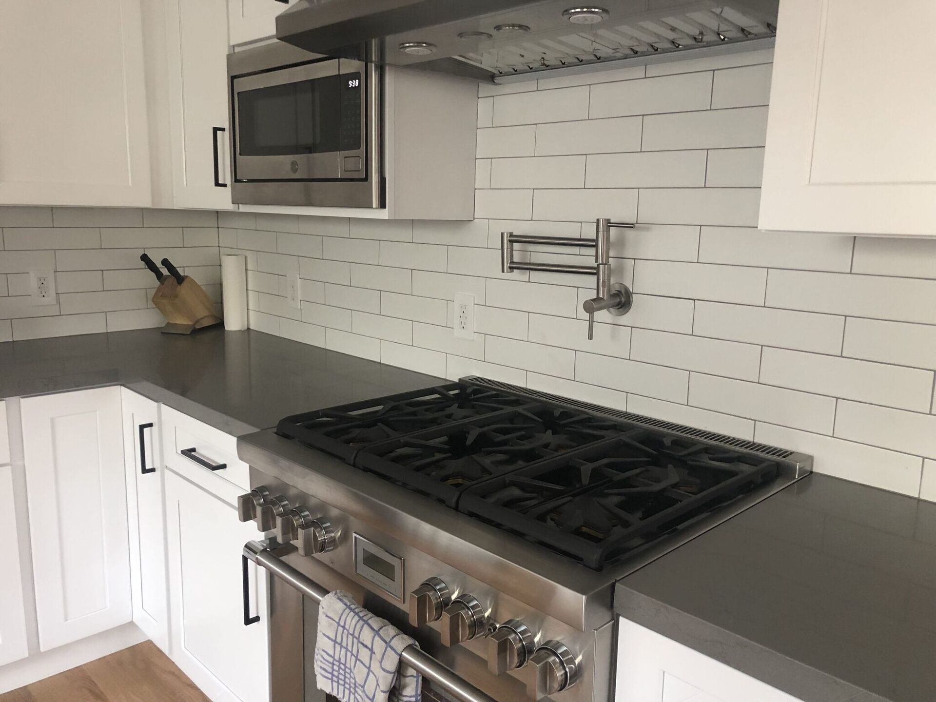 Modern Kitchen Remodel by Bela Development — Project 1 project photo 10