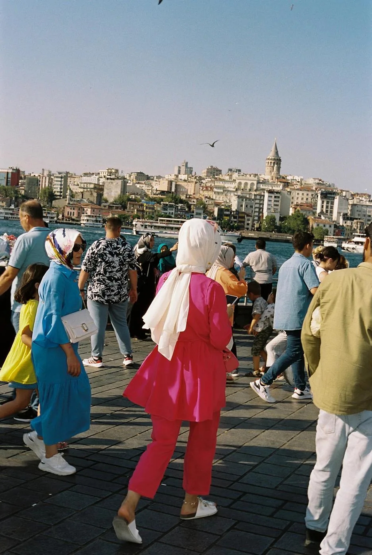 CAP74024_Inshallah_06_LaiaBenavides_Thisisample