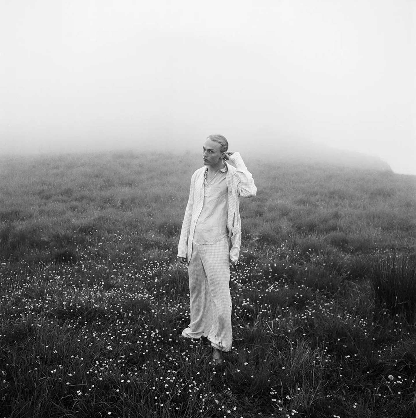 ICON_-In_The_Mist_08_Pablo_Zamora_Thisissample