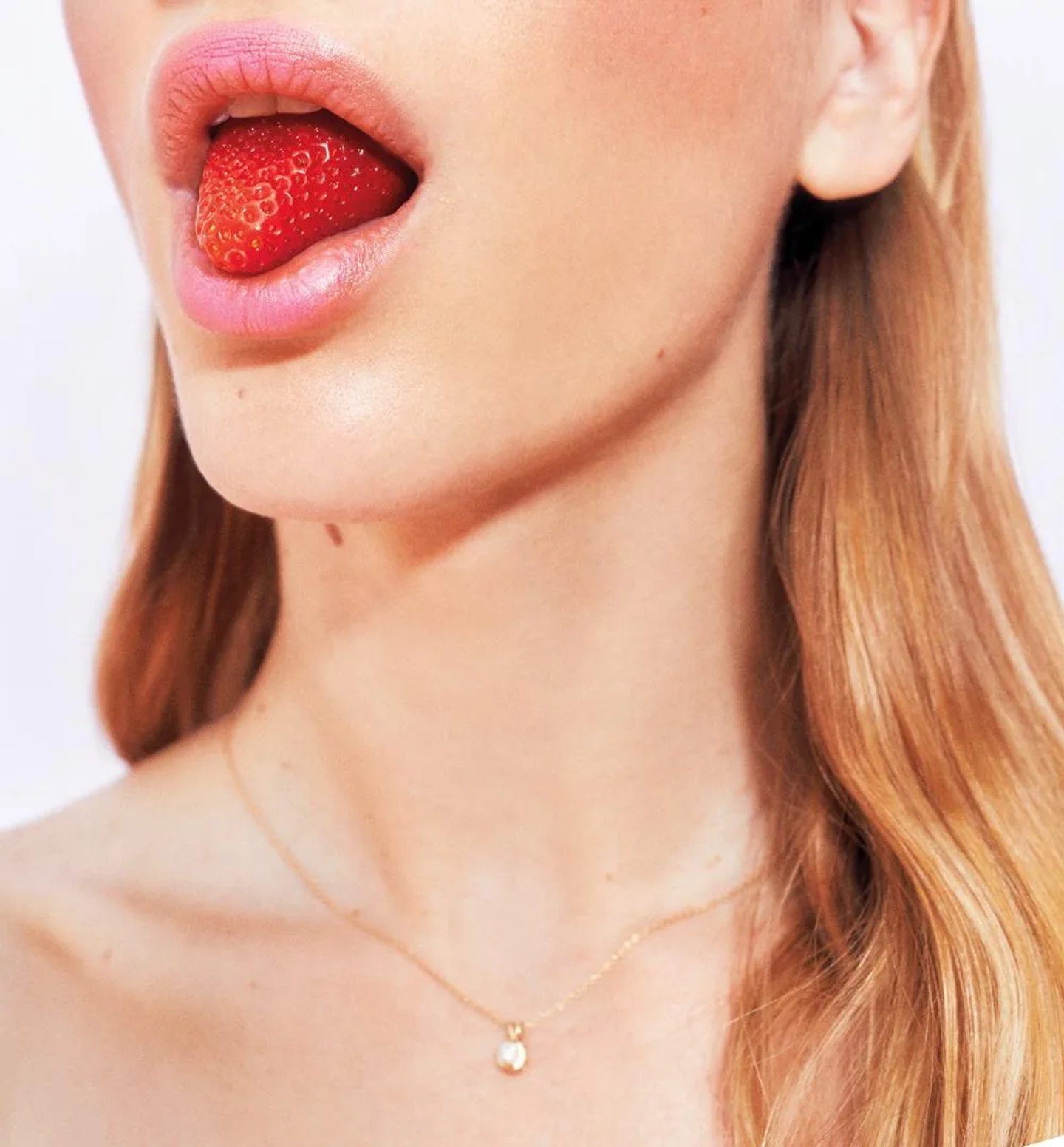Beauty_ElleMexico_06_LaiaBenavides_Thisissample