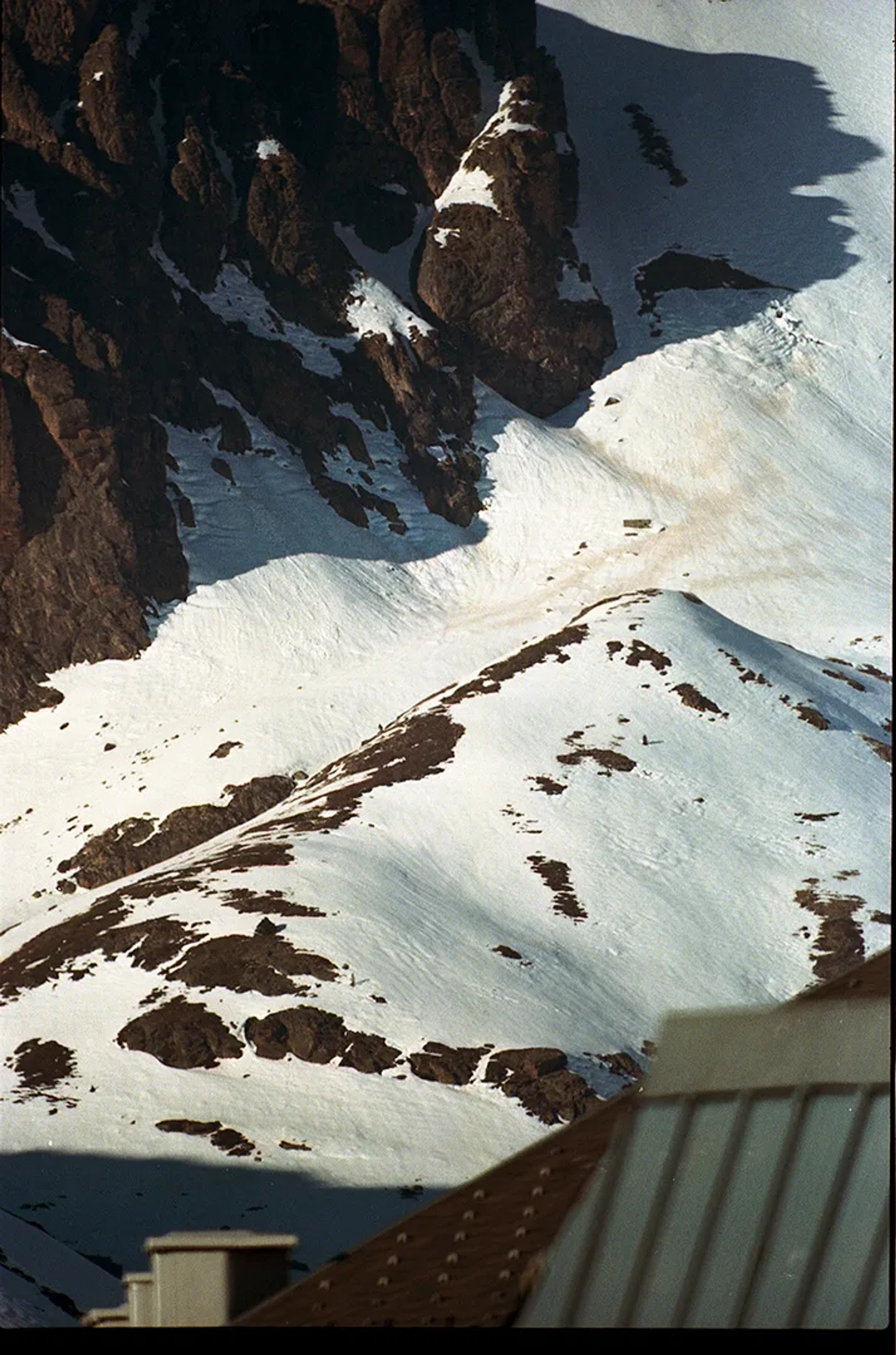 Dirty_Snow_5_Yago_Castromil-2