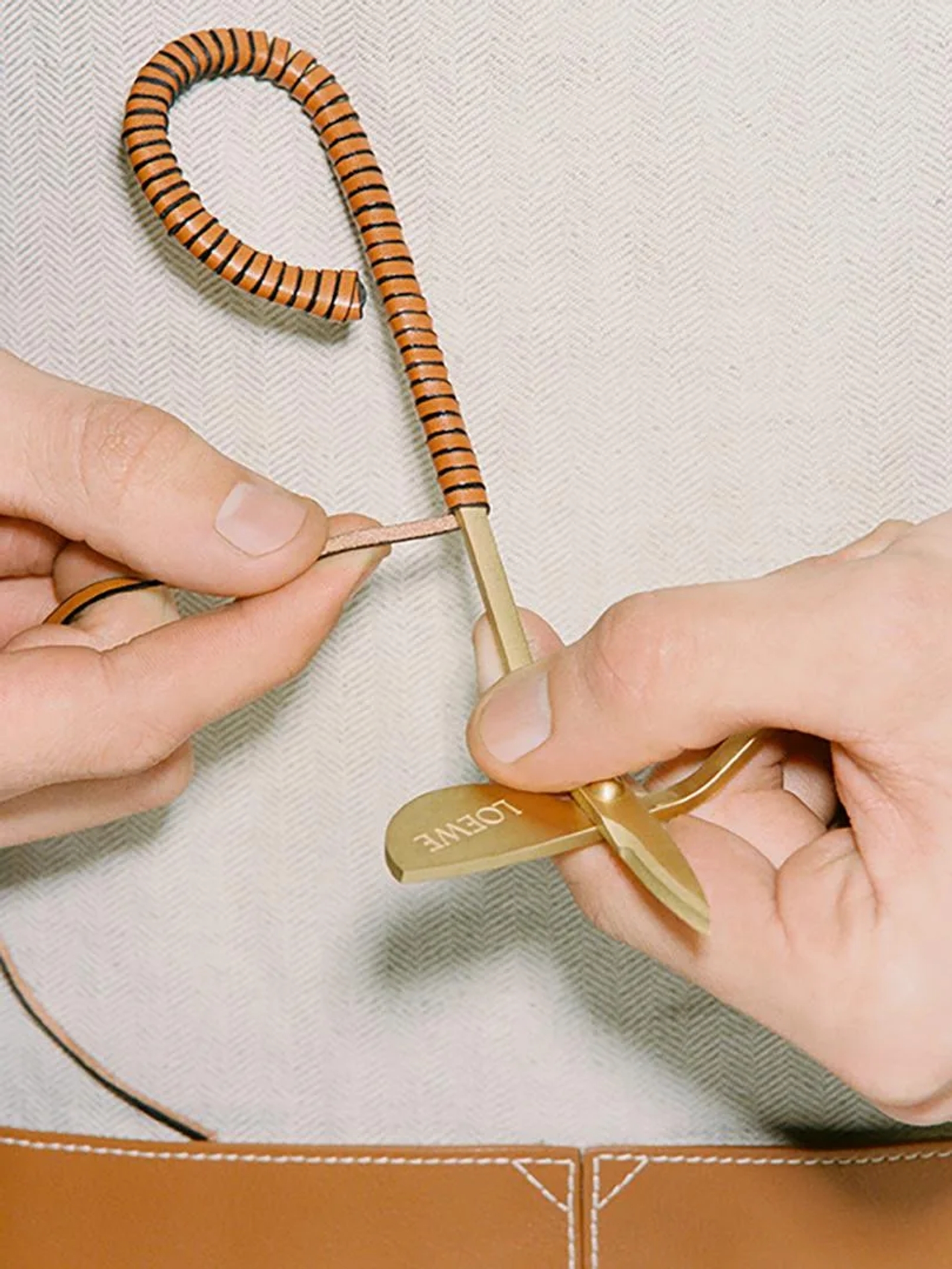 312_LOEWE-PERFUMES-MAKING-OF-66-copia