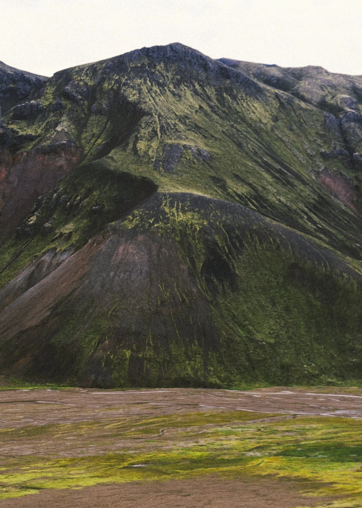 Iceland_06_LaiaBenavides_Thisissample-scaled