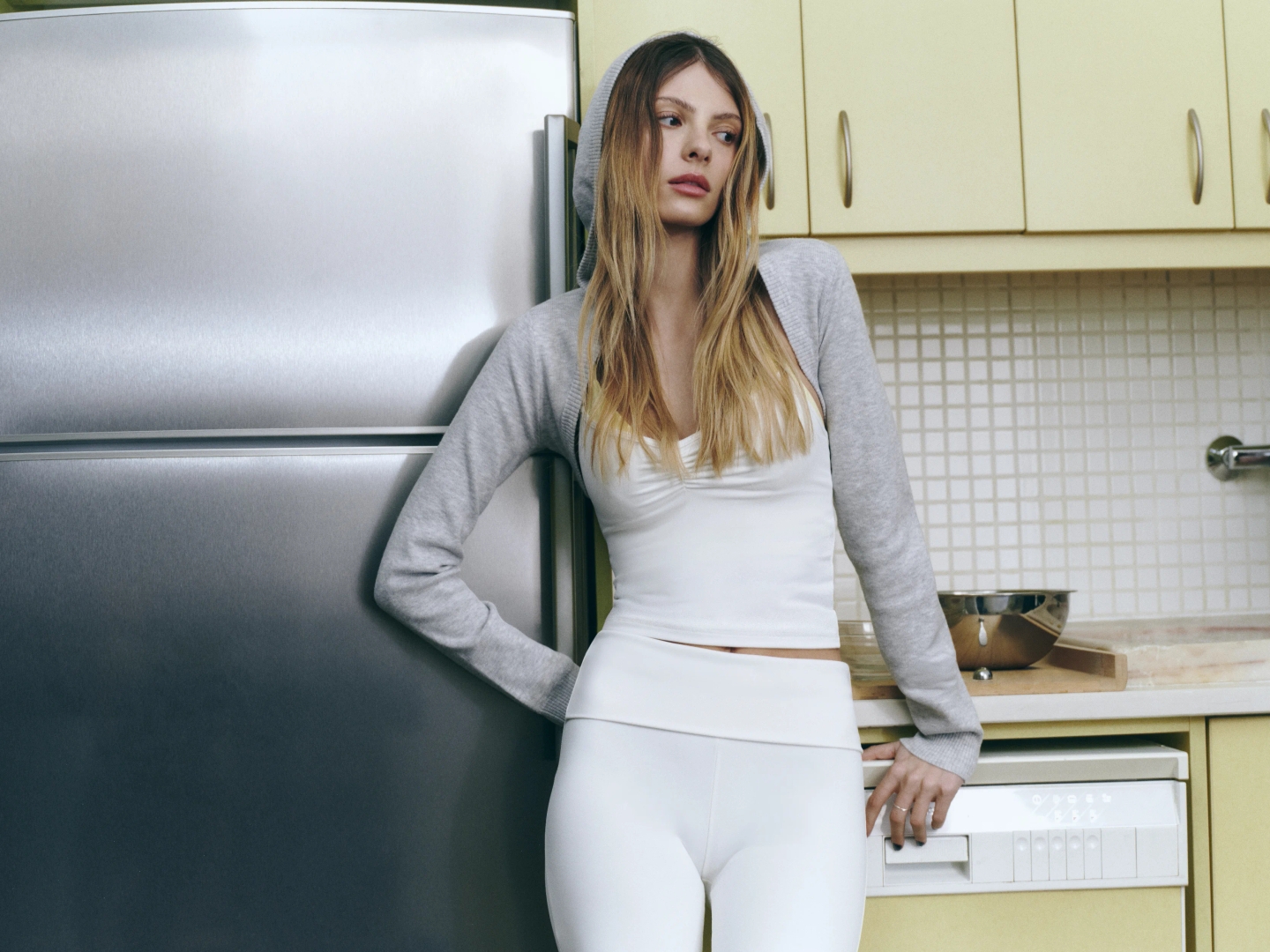 BERSHKA ACTIVE SS2618986