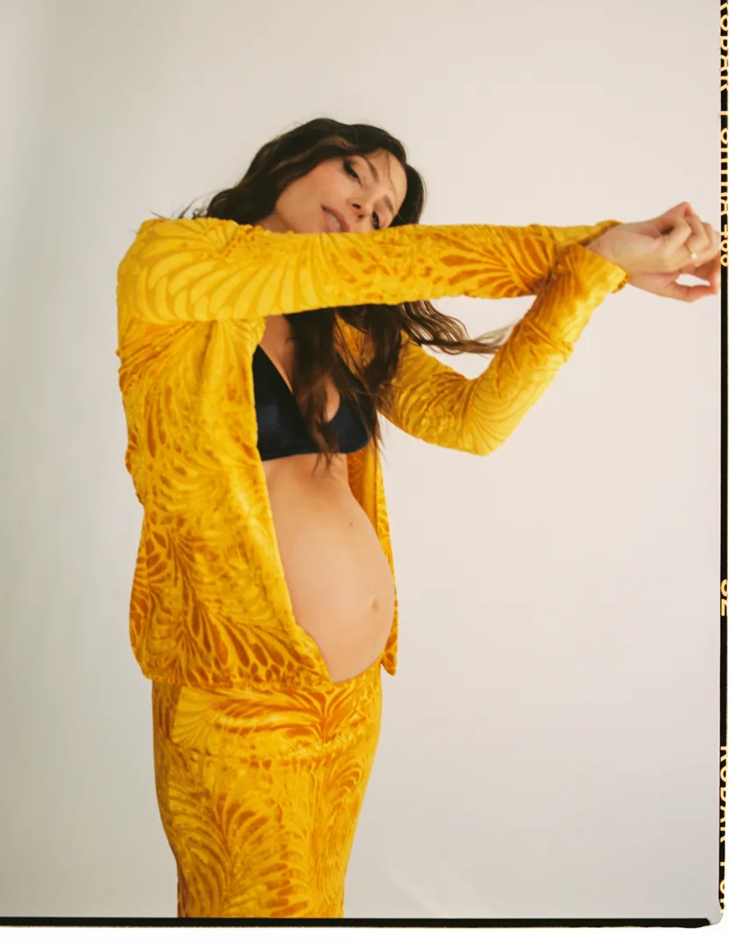BarbaraLennie_Vogue_01_PabloZamora_Thisissample.